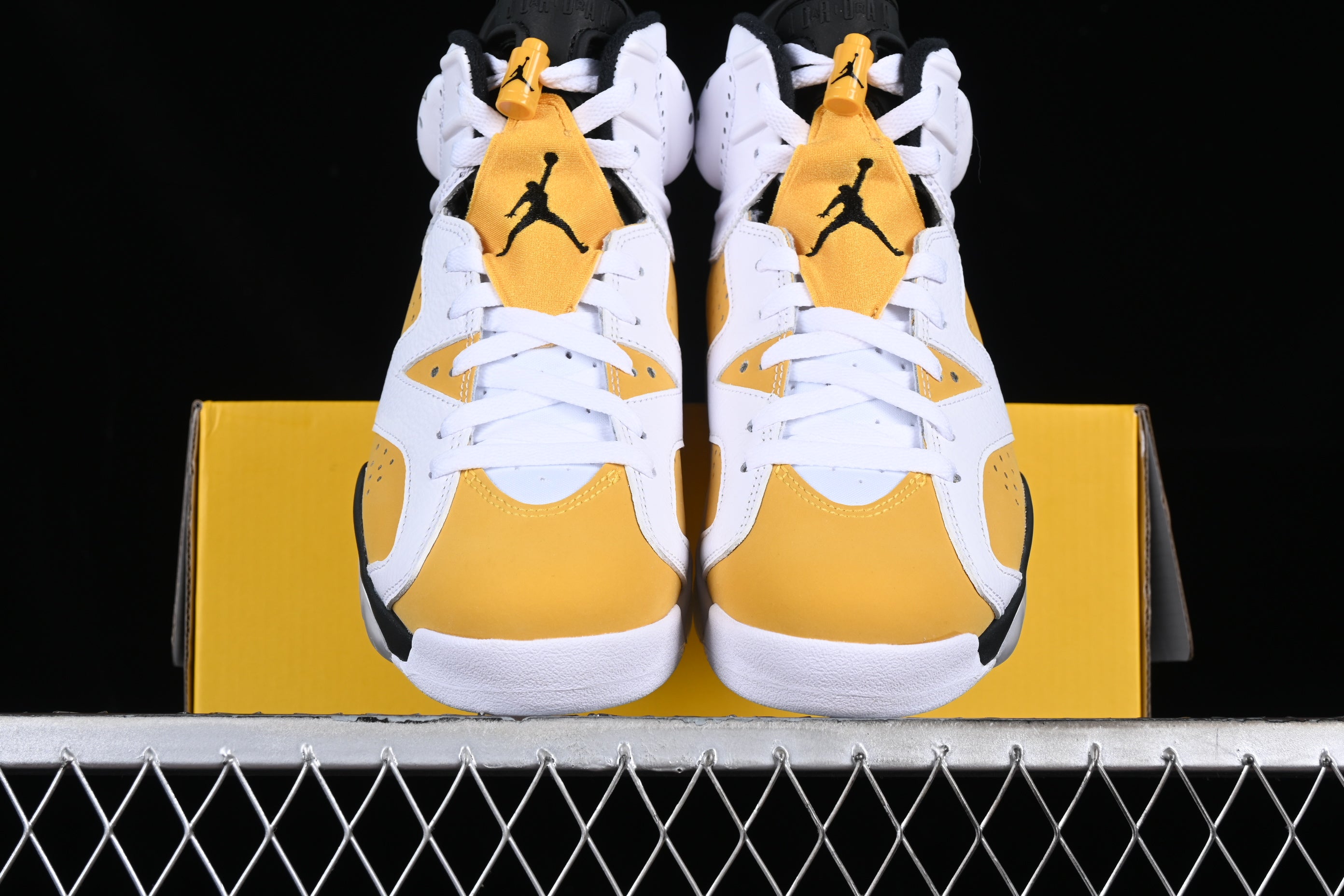 Air Jordan 6 AJ6 - Yellow Ochre
