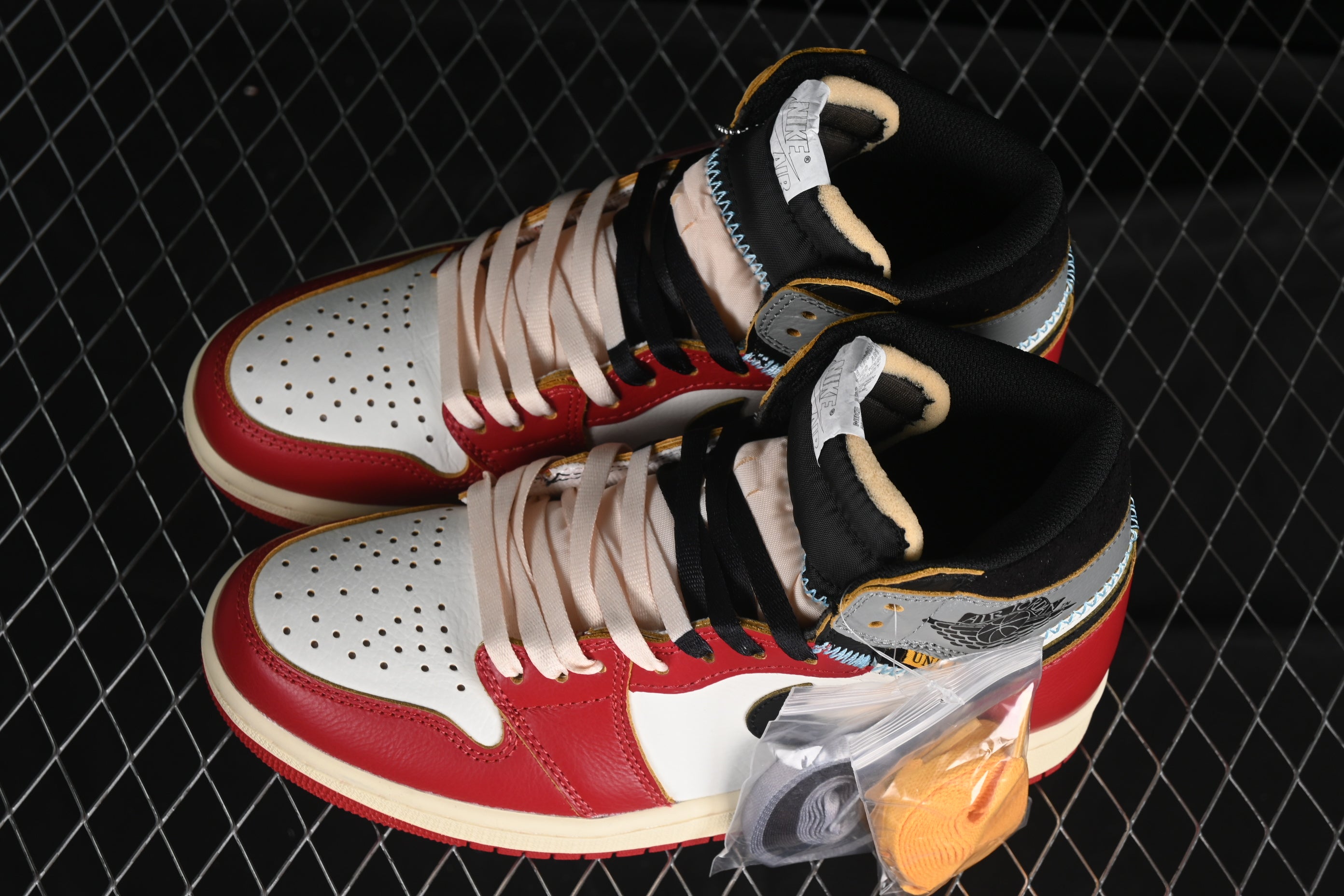 Union x Air Jordan 1 AJ1 Chicago - Shadow