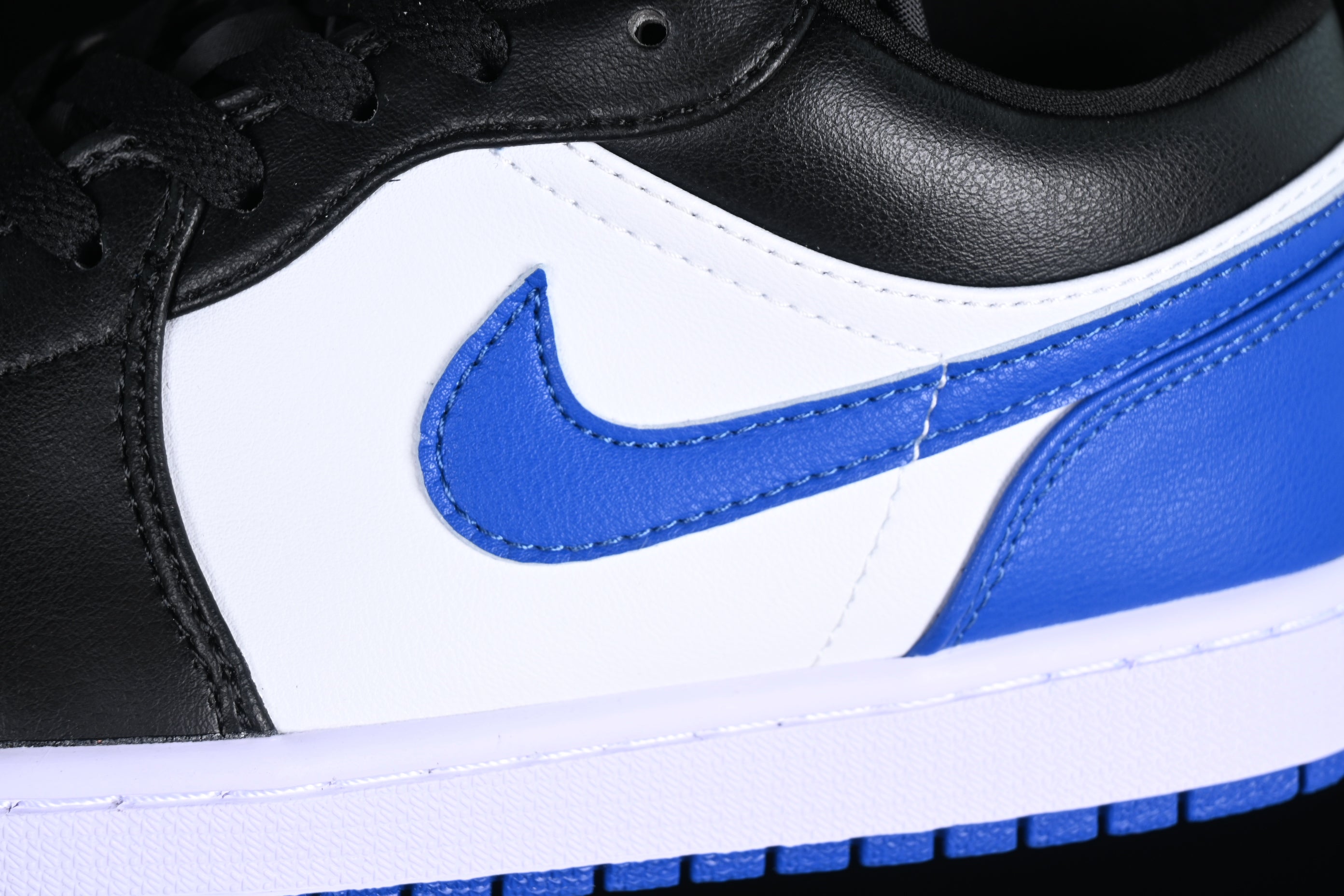 Air Jordan 1 AJ1 Low -  Alternate Royal Toe
