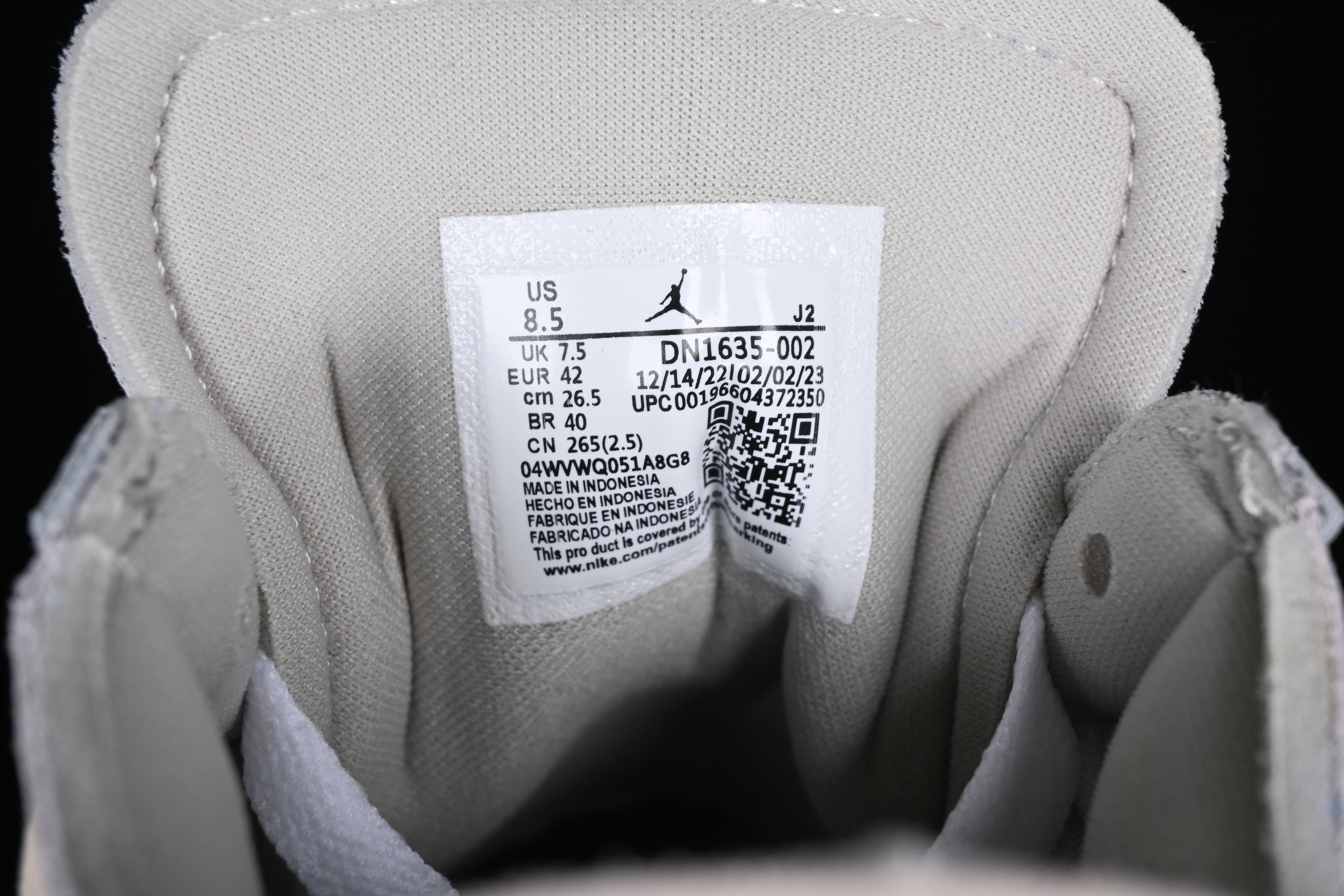 Air Jordan 1 Low Craft Inside - Out Tech Grey