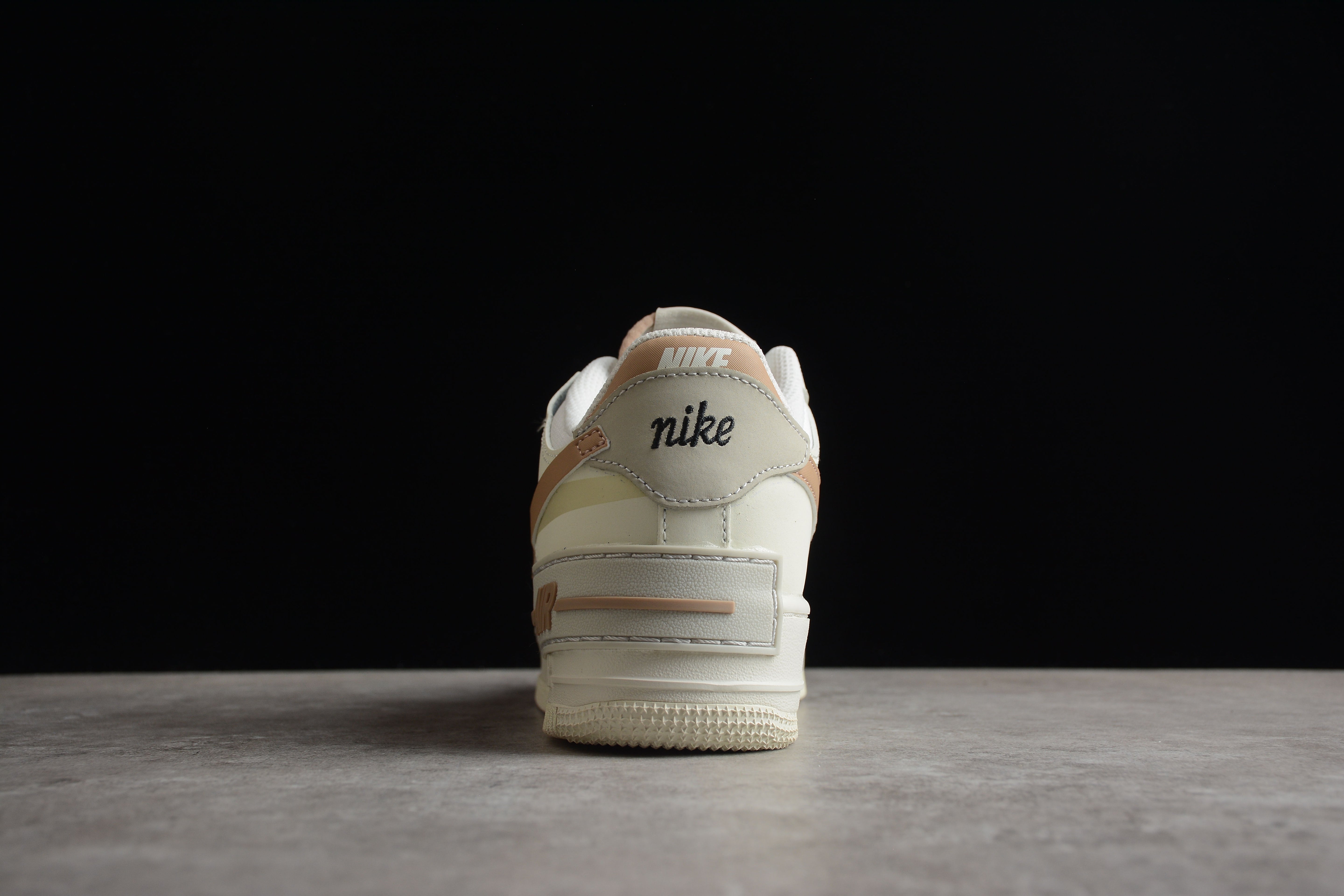 NikeUnisex Air Force 1 AF1 Low shadow - Light Bone