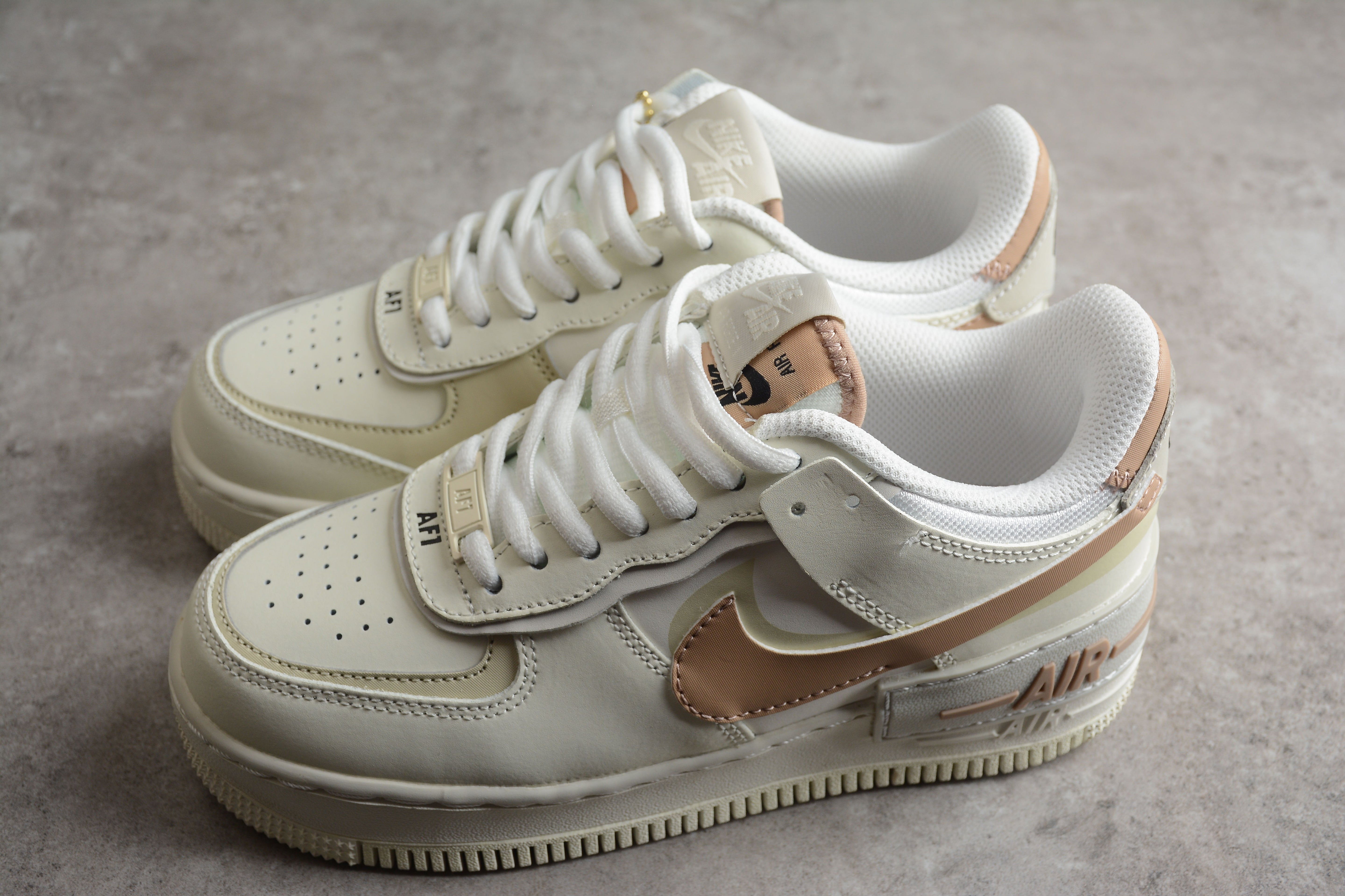 NikeUnisex Air Force 1 AF1 Low shadow - Light Bone