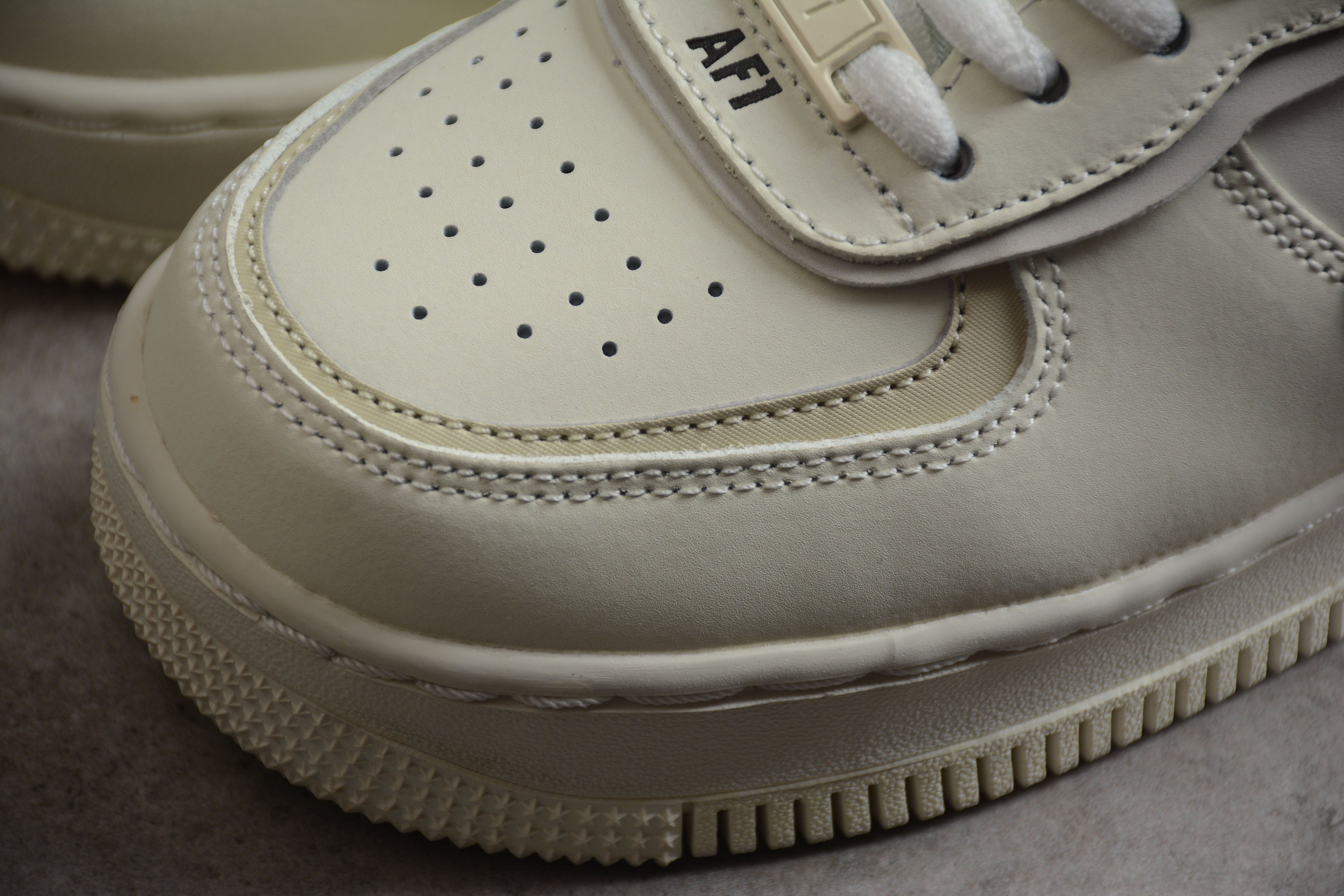 NikeUnisex Air Force 1 AF1 Low shadow - Light Bone