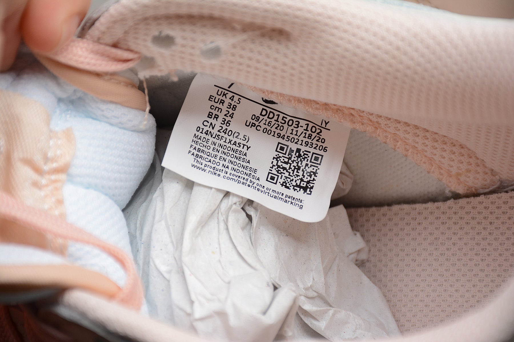 NikeWMNS Dunk Low - Orange Pearl