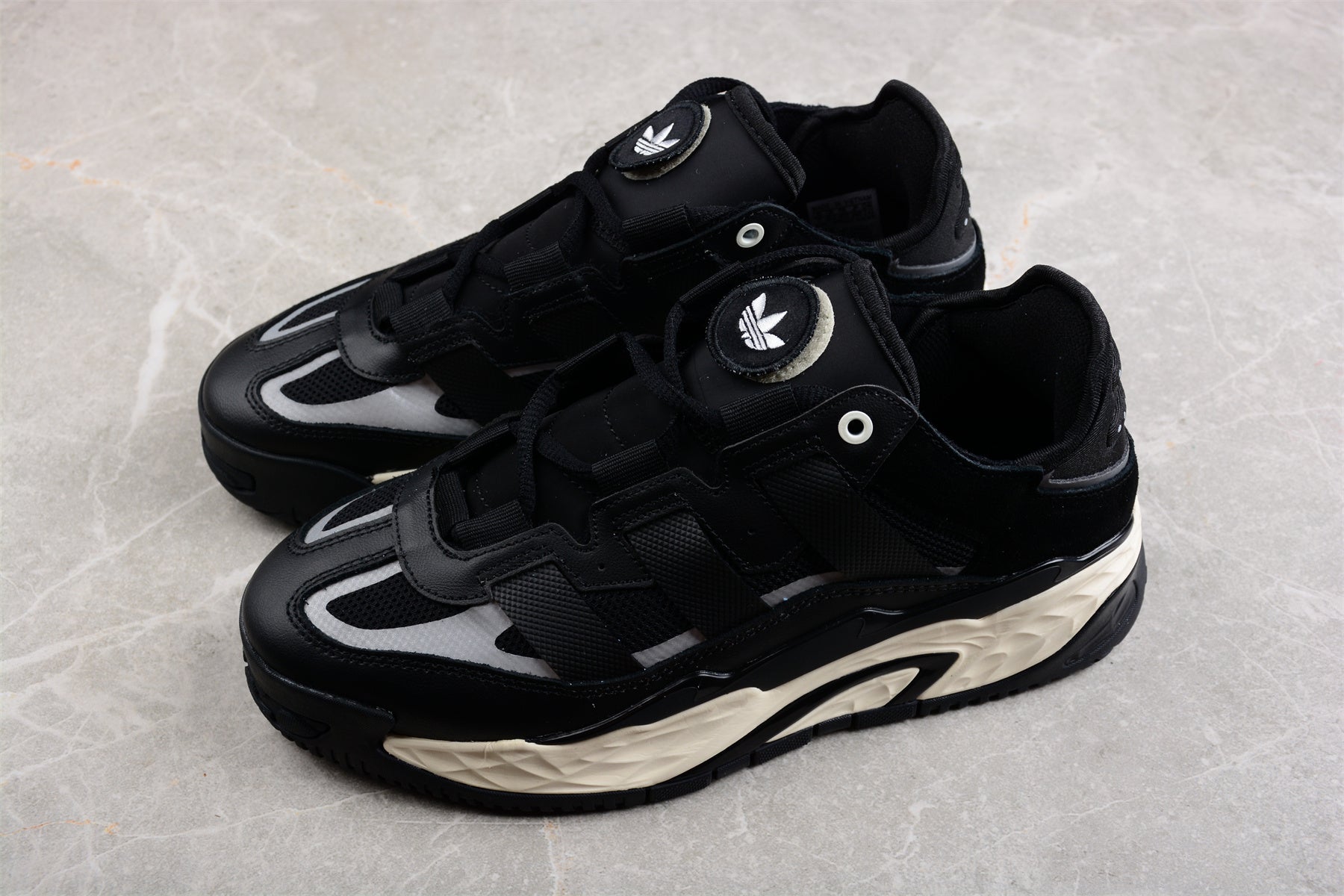 adidasMens Niteball - Black