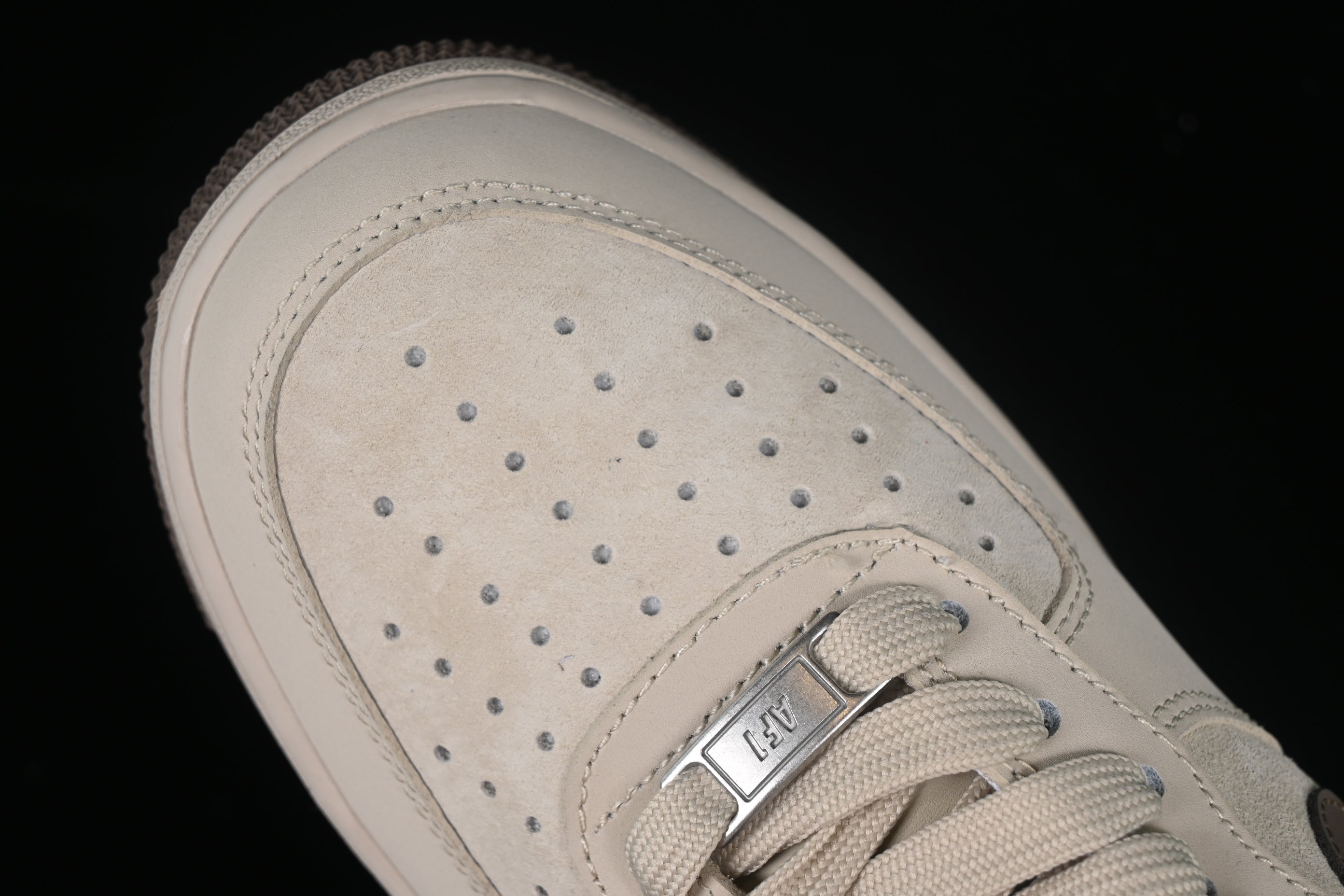 NikeUnisex Air Force 1 AF1 Low LV - Dark Brown