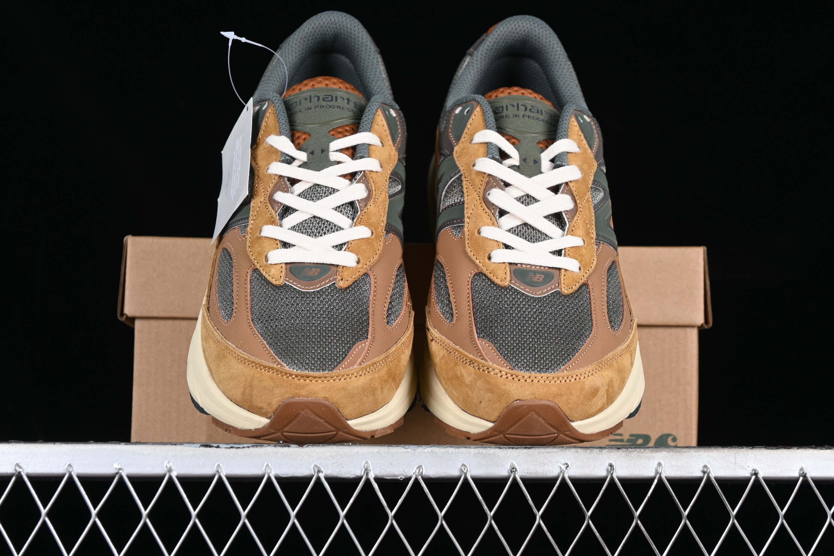 New Balance 990 - Carhartt WIP