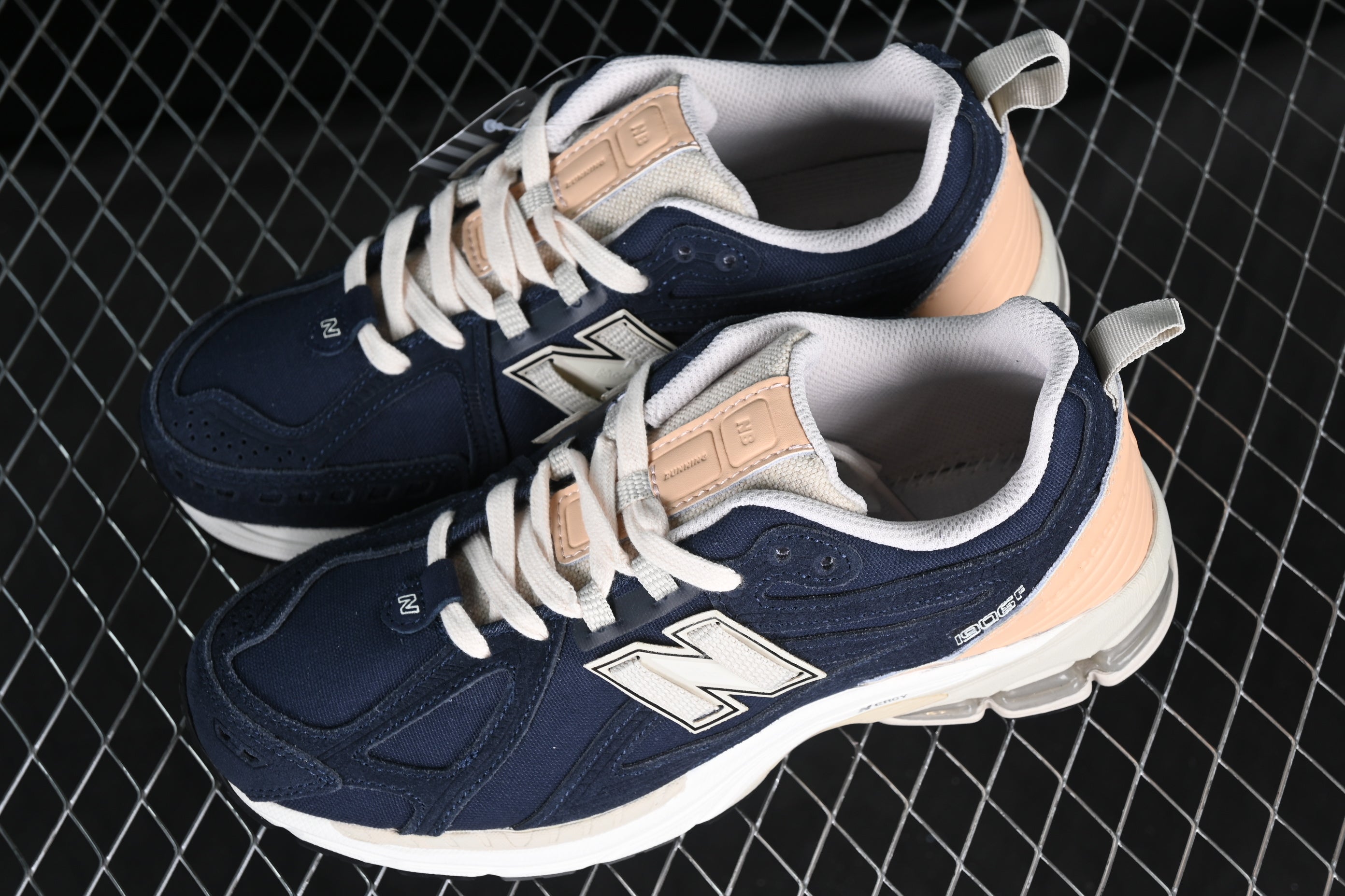 New Balance 1906 - Navy Blue