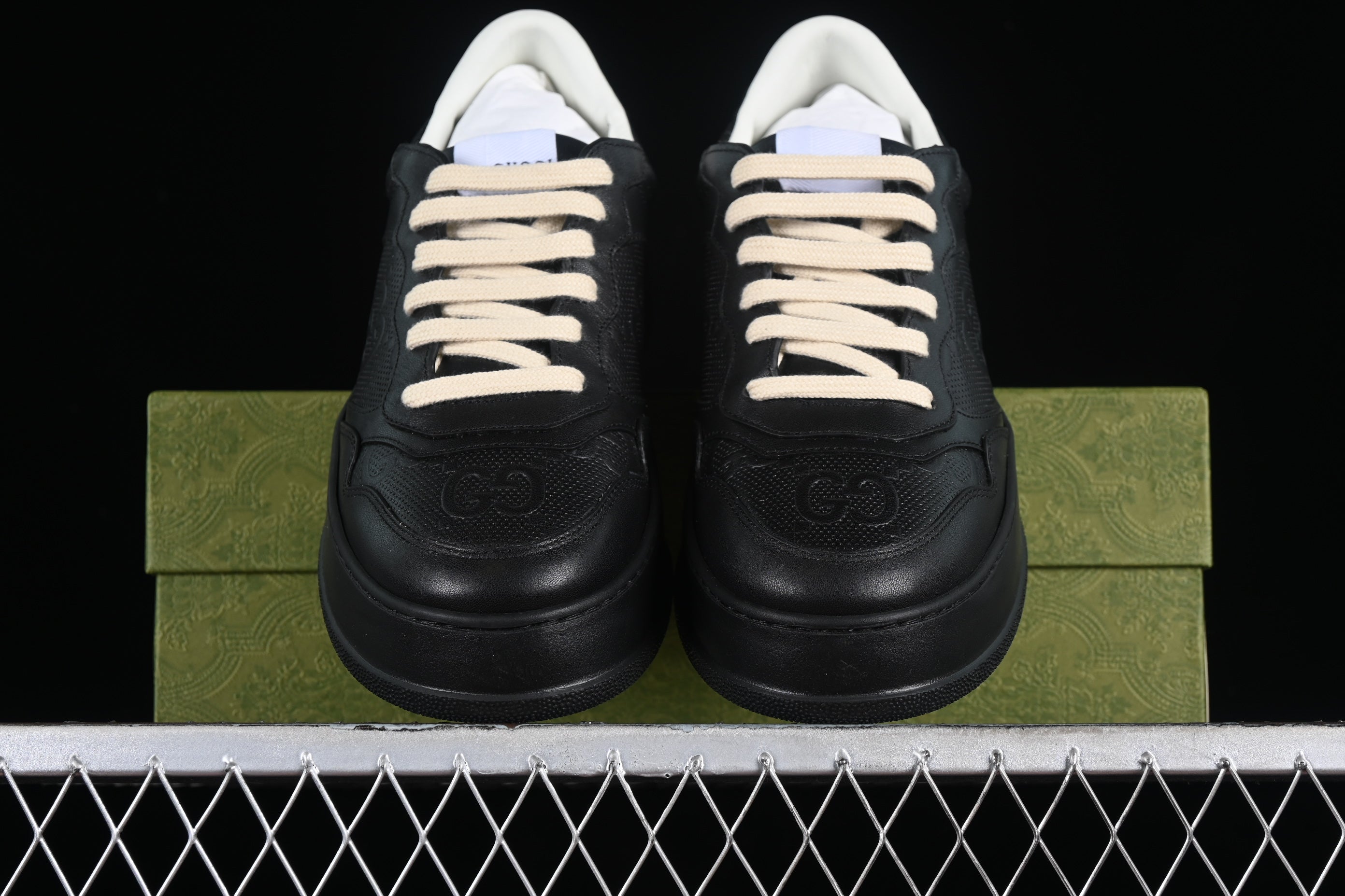 GucciUnisex GG Embossed - Black