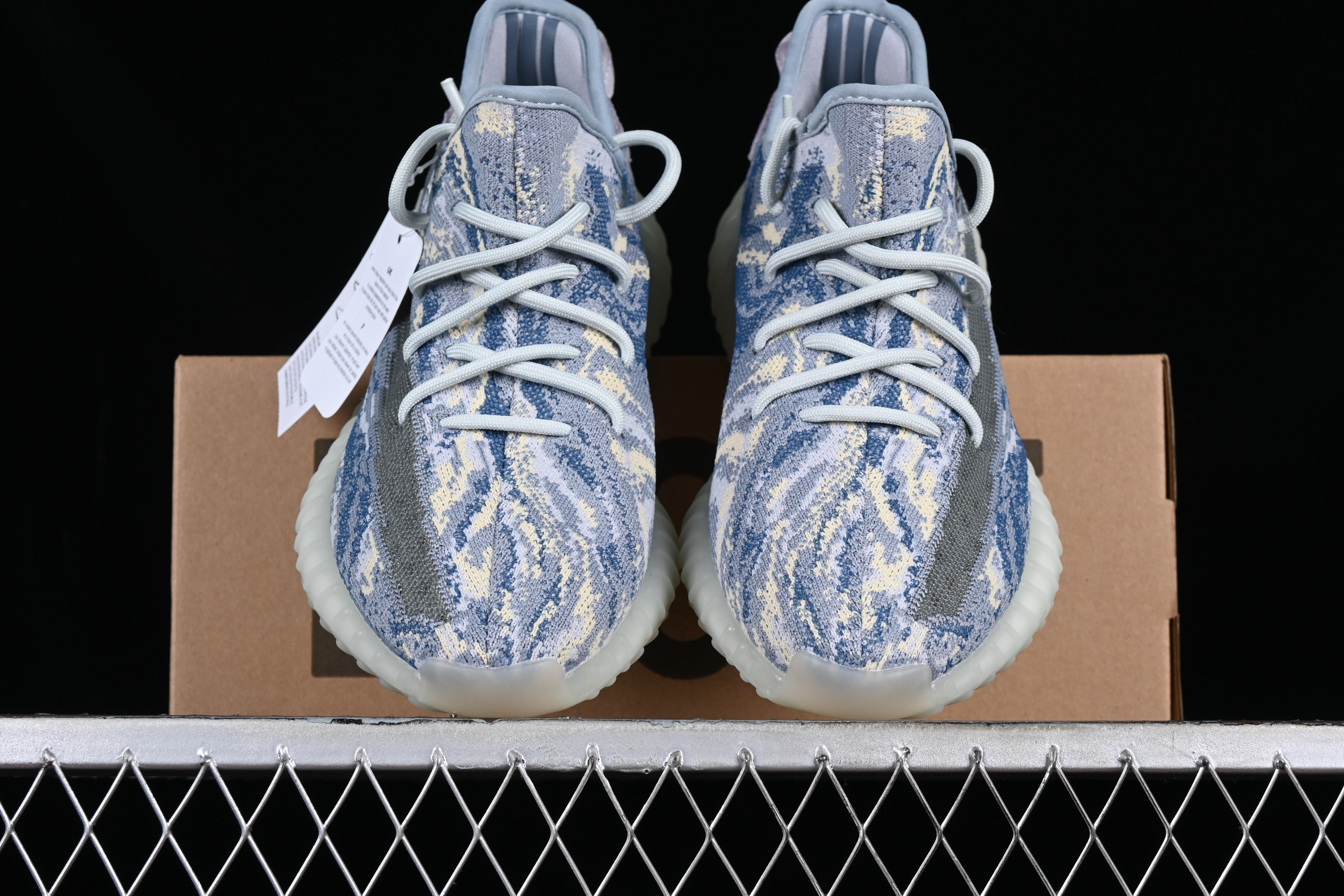 adidasMens Yeezy Boost 350 V2 - MX Frost Blue