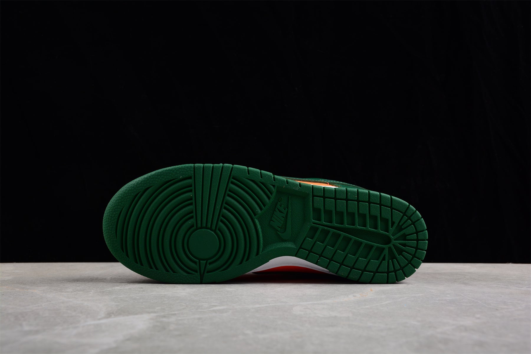 NikeMens SB Dunk Low - Miami Hurricanes