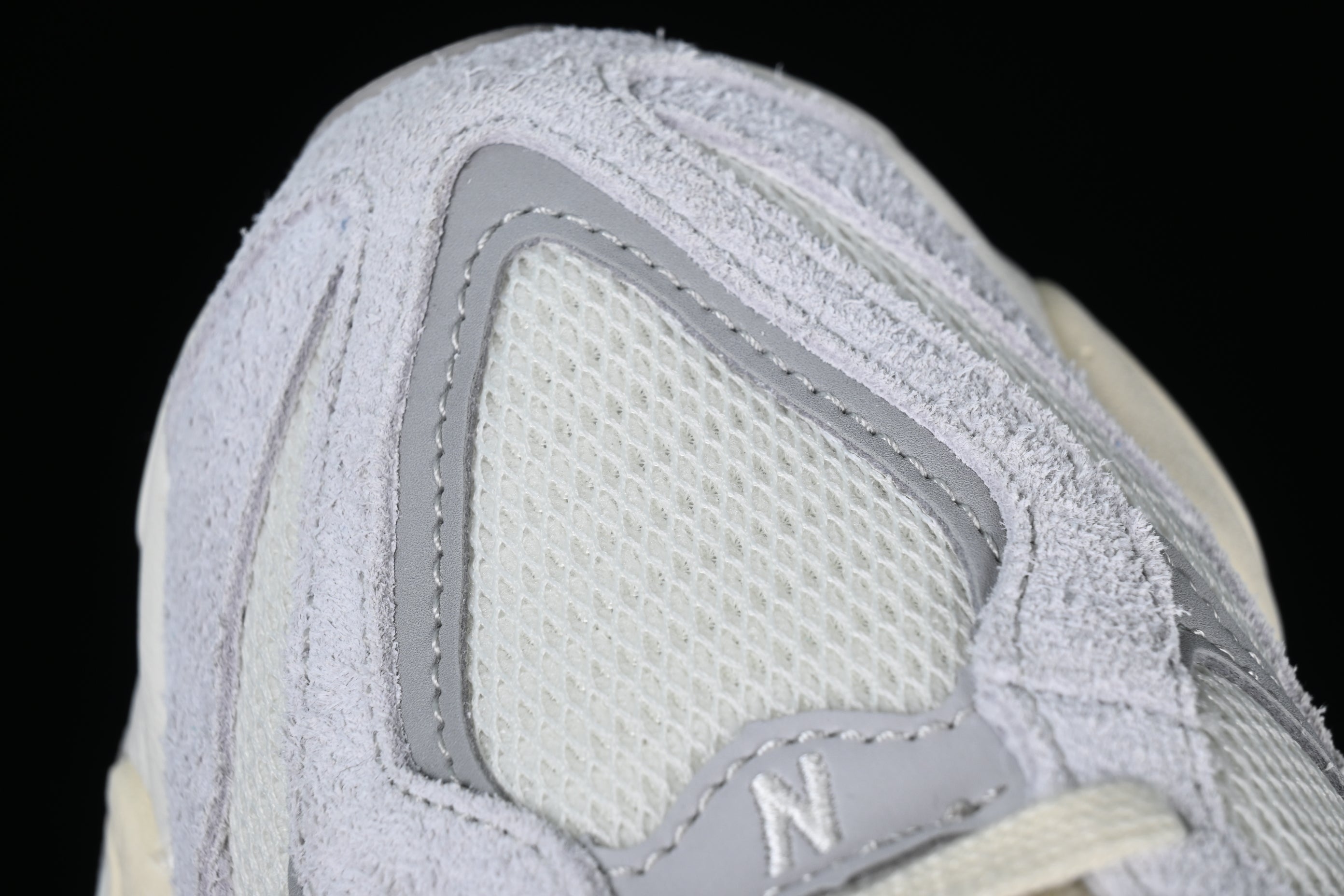 Joe Freshgoods x New Balance 9060 Quartz - Grey