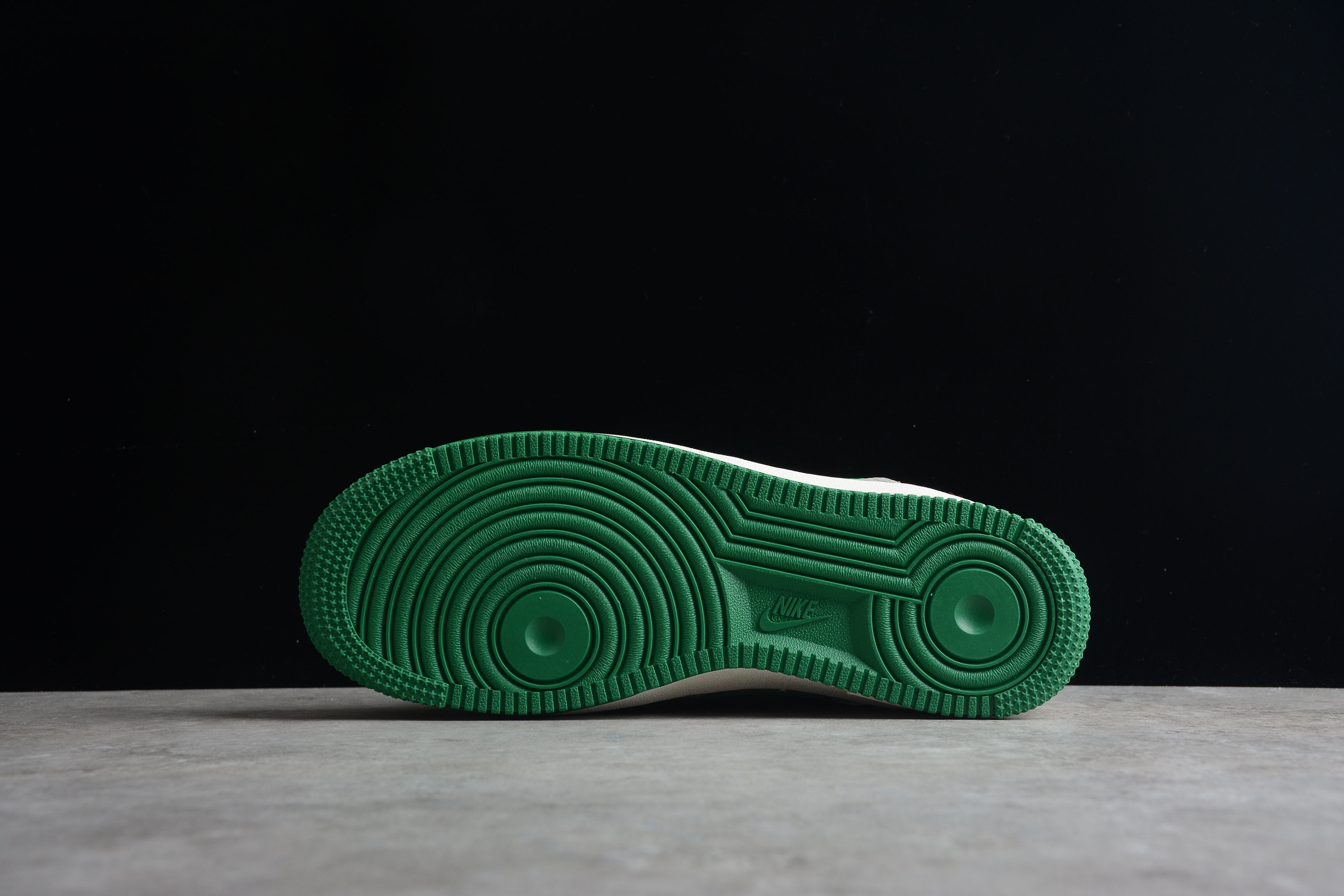 NikeUnisex Air Force 1 AF1 - White Malachite