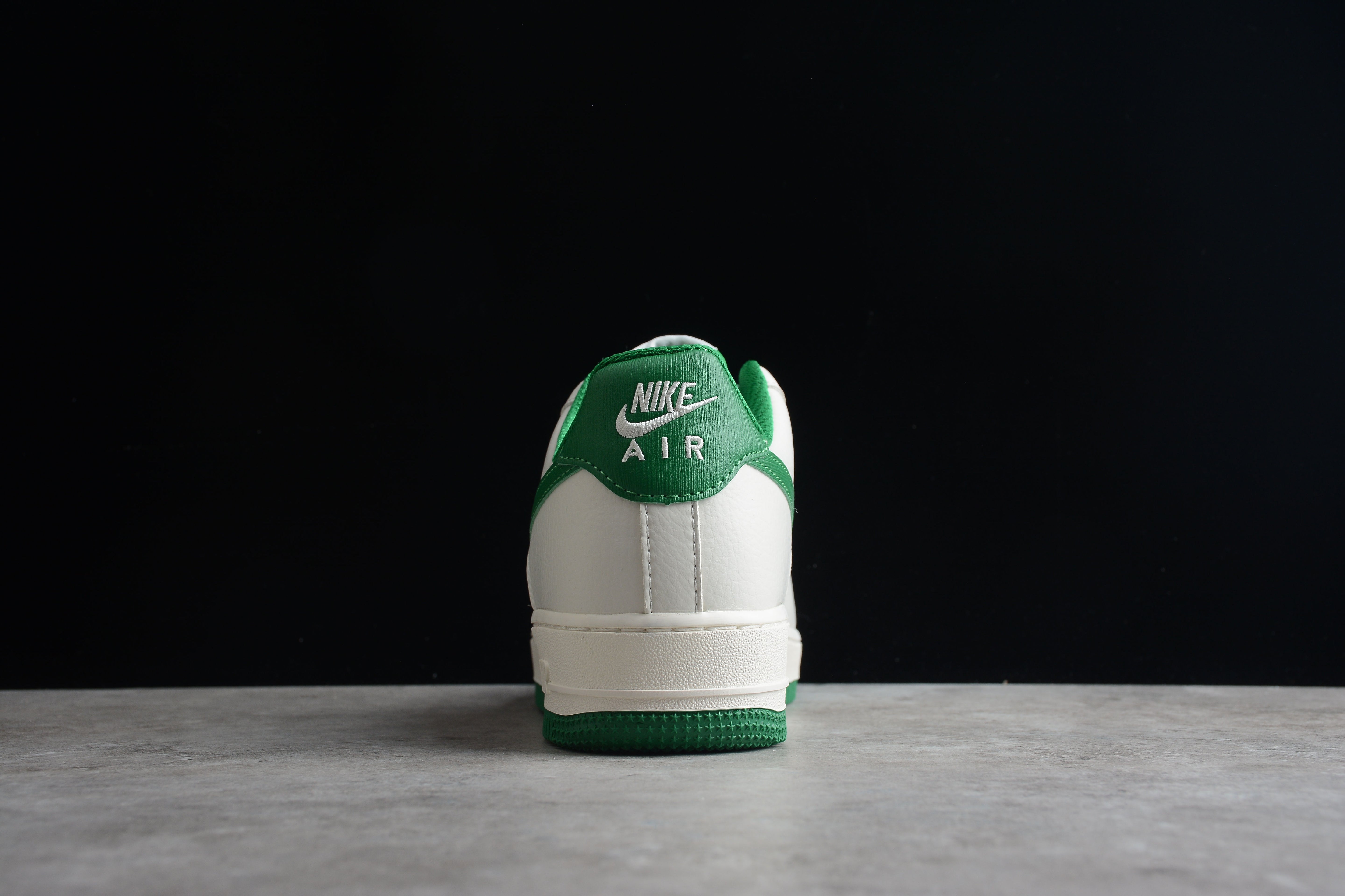 NikeUnisex Air Force 1 AF1 - White Malachite