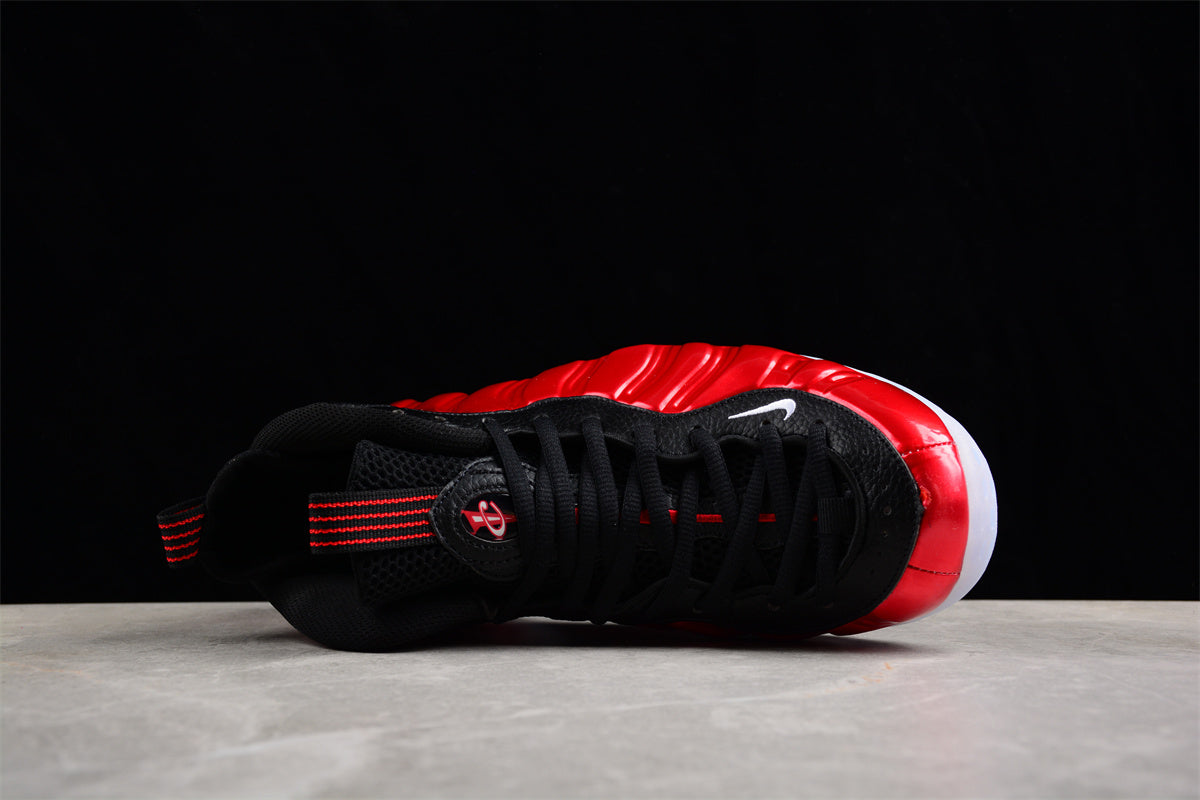 NikeUnisex Air Foamposite One - Metallic Red
