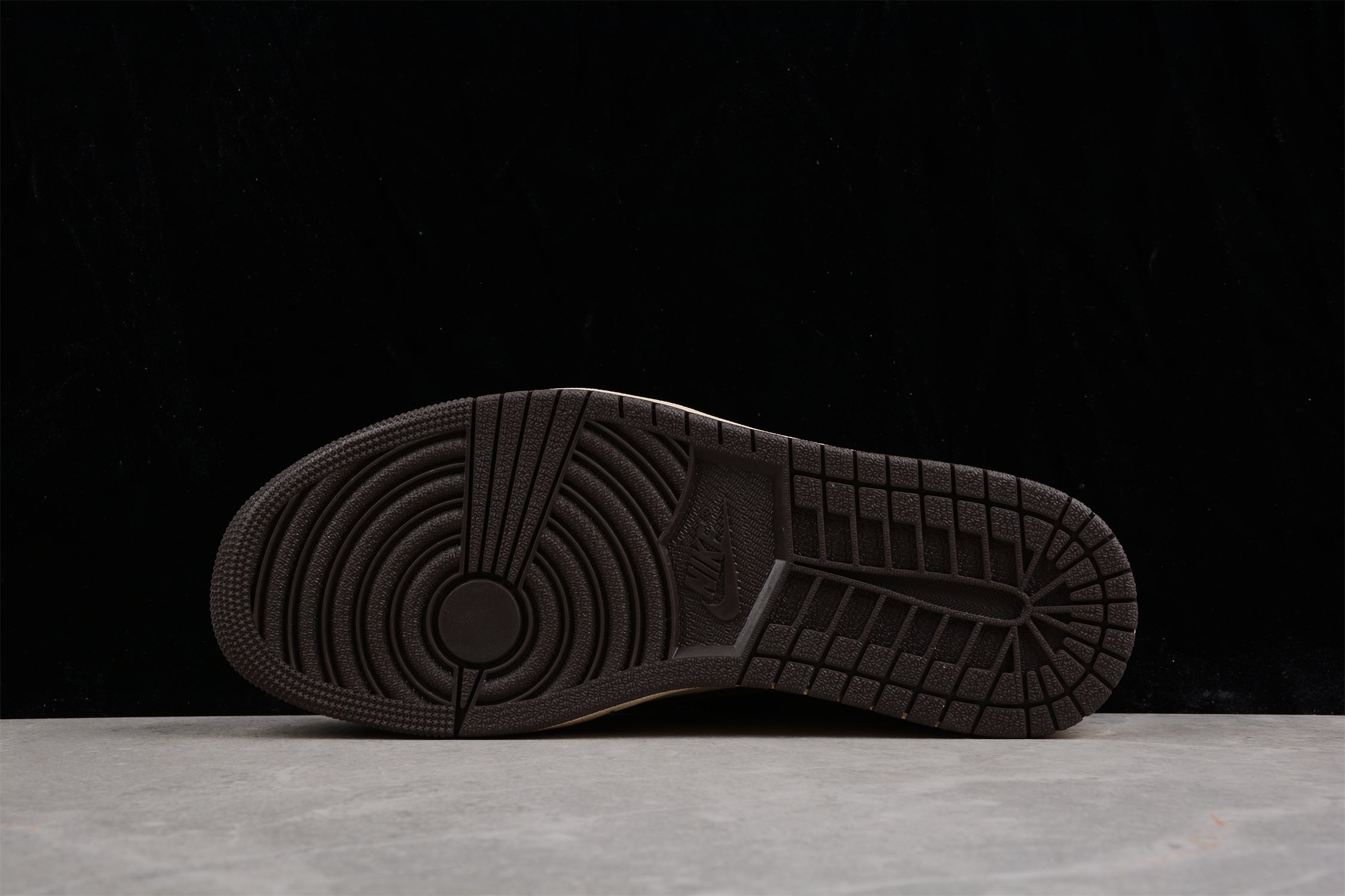 Travis Scott x Air Jordan 1 AJ1 Low - Dark Mocha