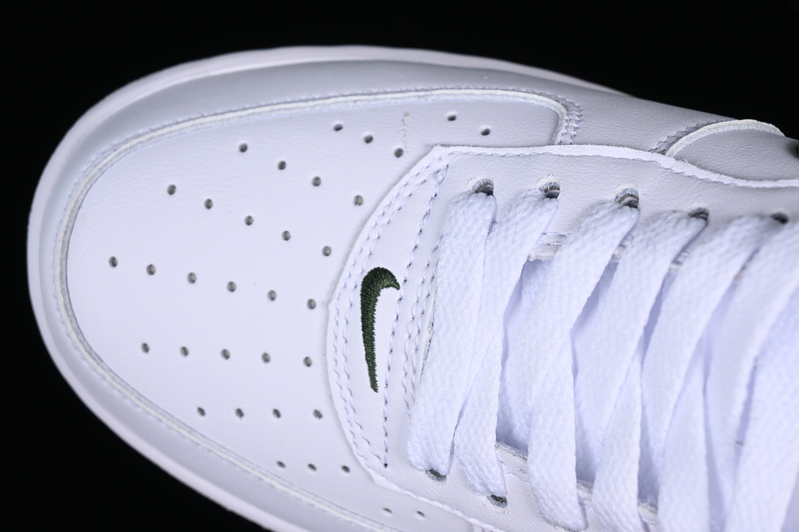 NikeMens Air Force 1 AF1 Low - Forest Green