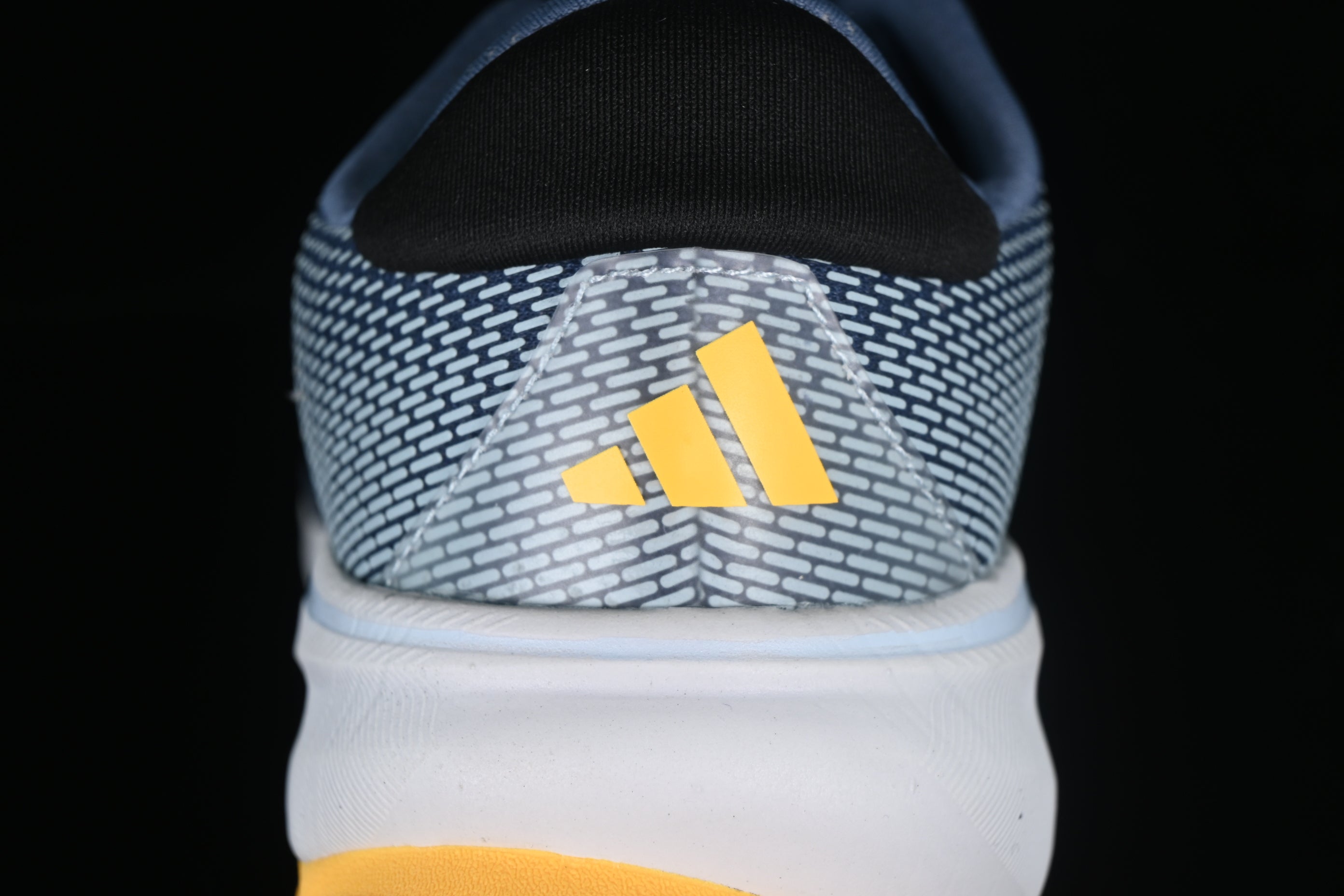 adidasUnisex Supernova Rise - Blue