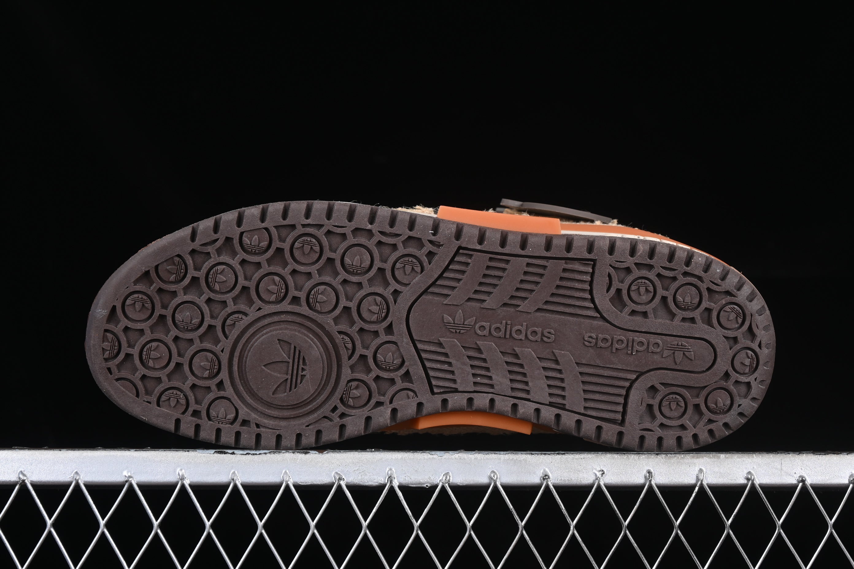 adidasMens Forum Low - Halloween