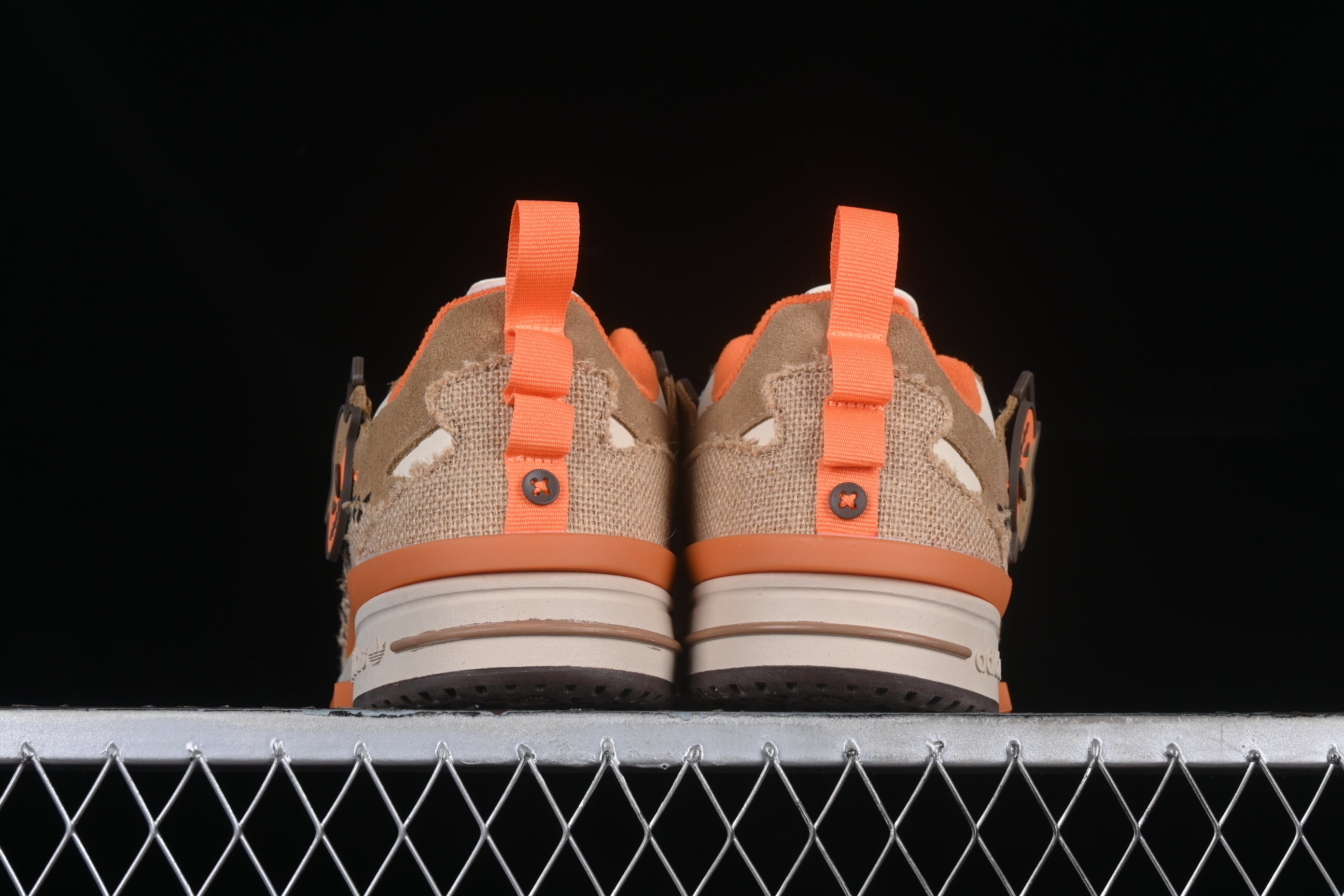 adidasMens Forum Low - Halloween