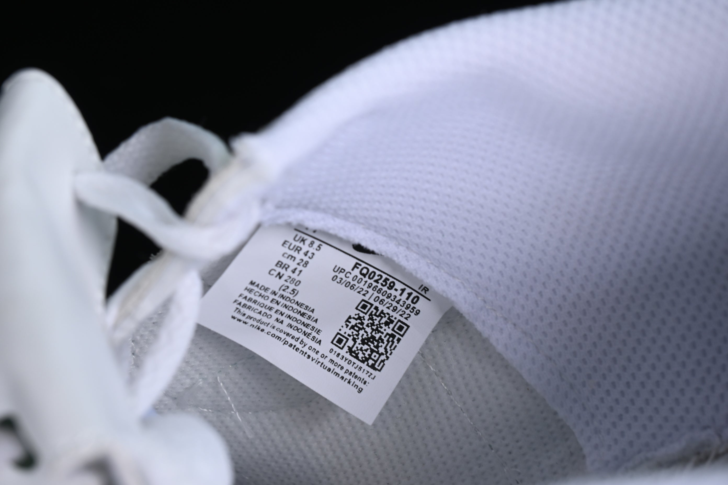 NikeUnisex Cortez - All Petals United