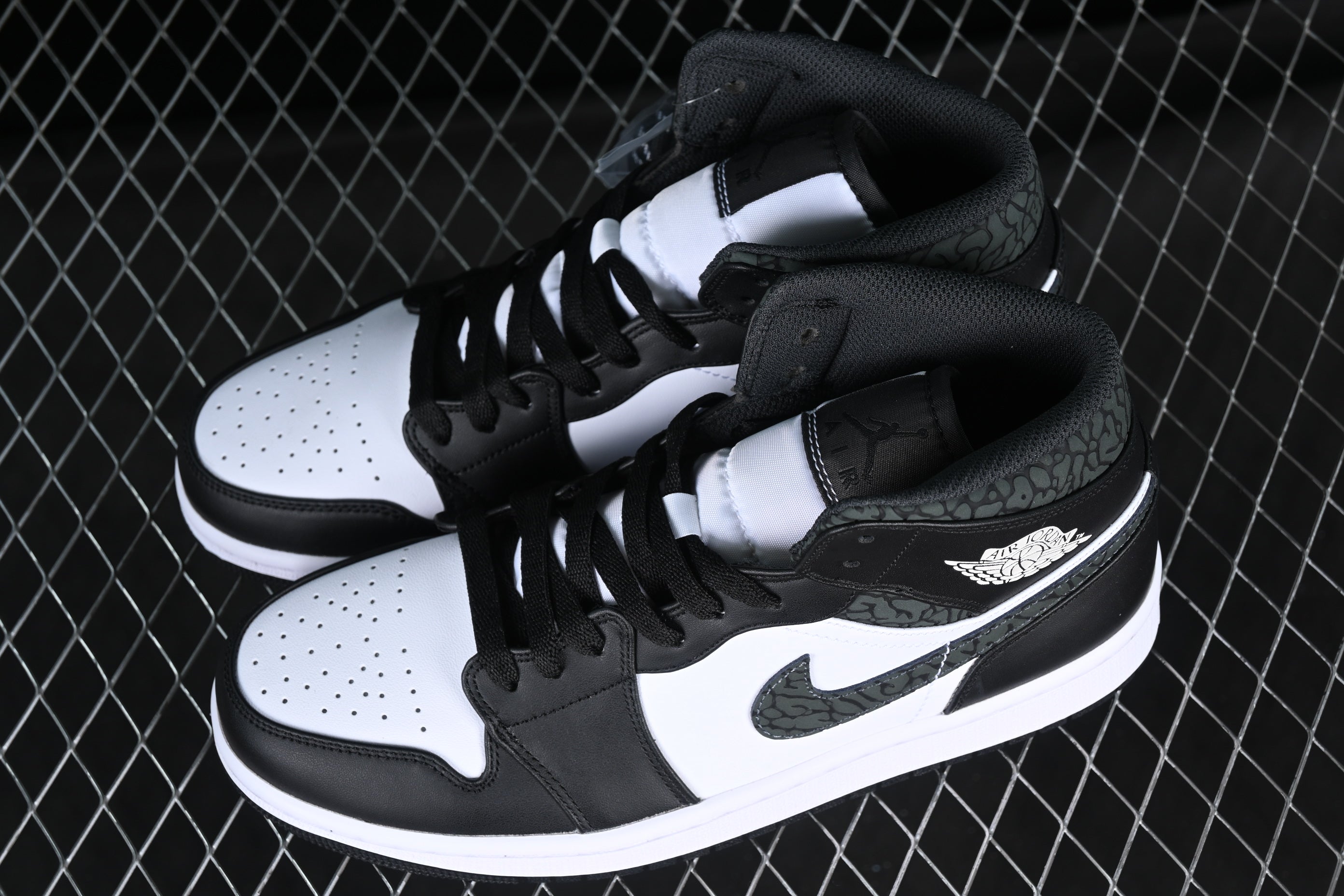 Air Jordan 1 AJ1 Mid - Panda Elephant