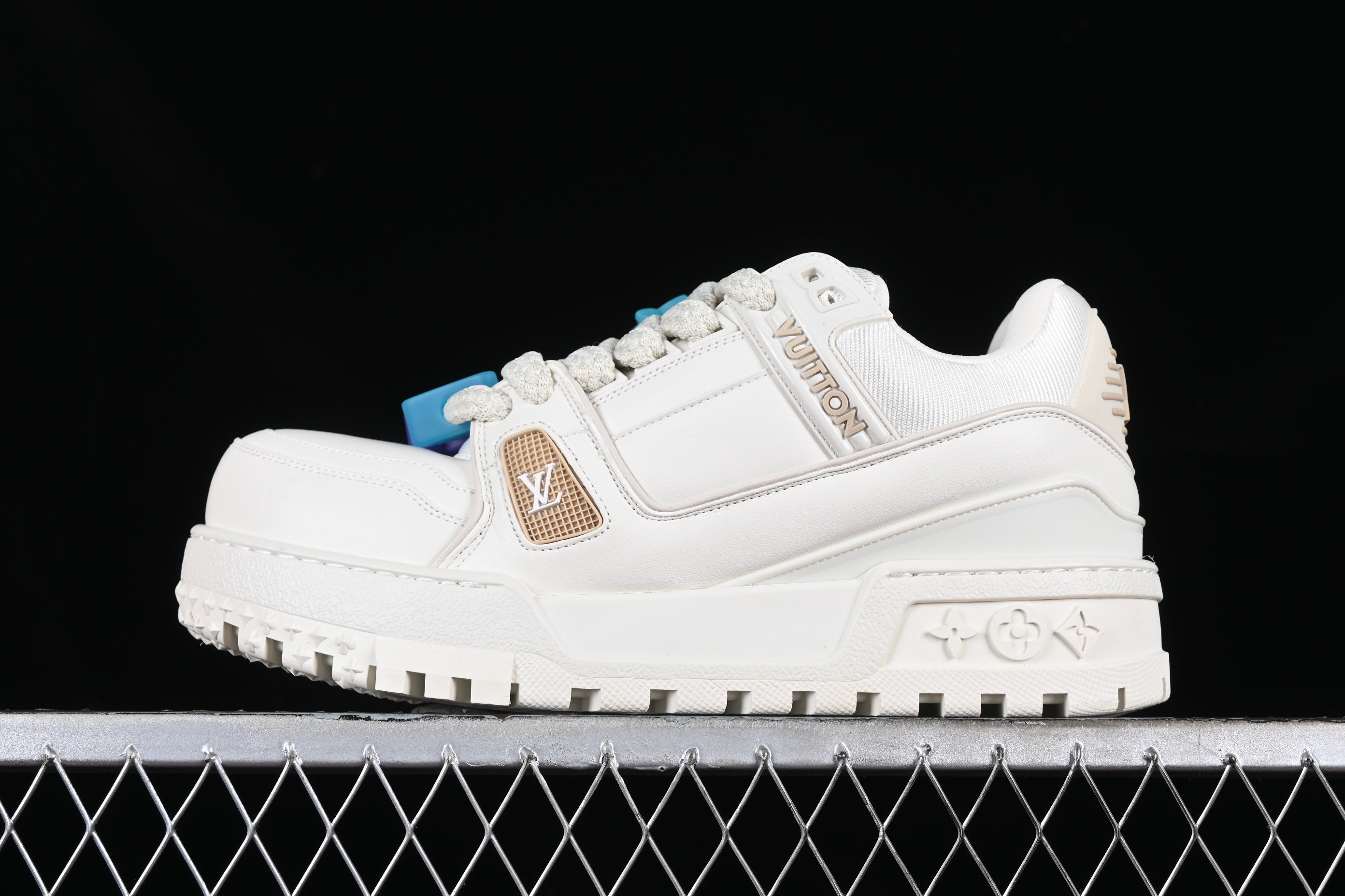 Louis Vuitton Trainer Maxi - White