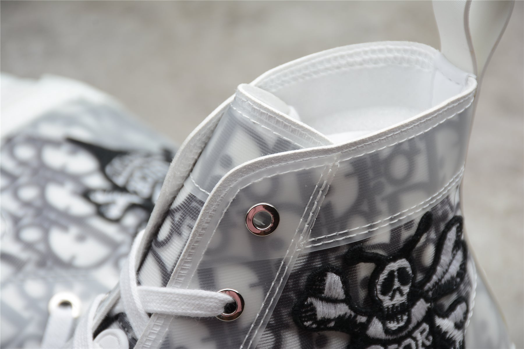 DiorUnisex B23 High Oblique Shawn Bee - White