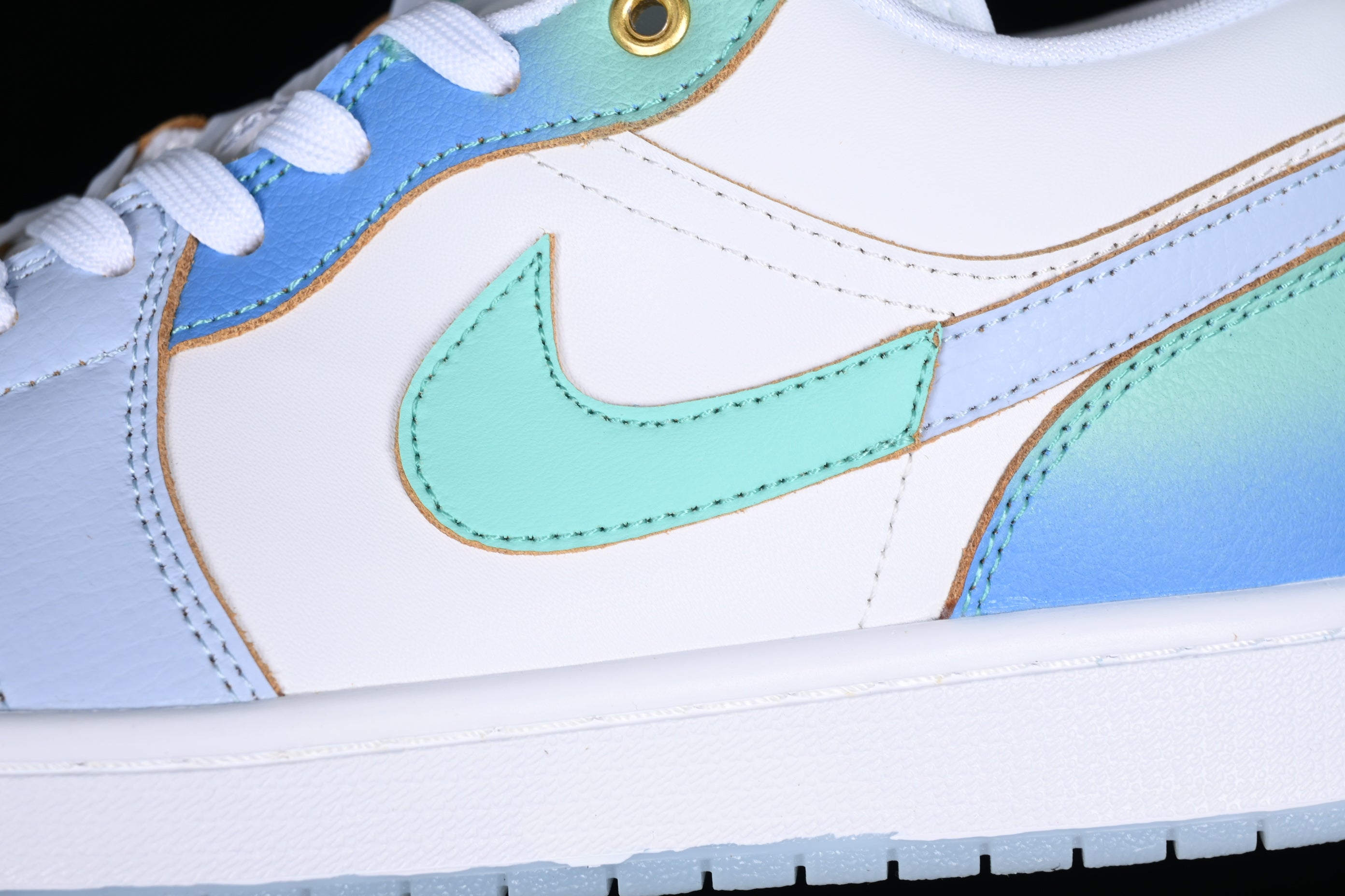 Air Jordan 1 AJ1 Low - Emerald Rise