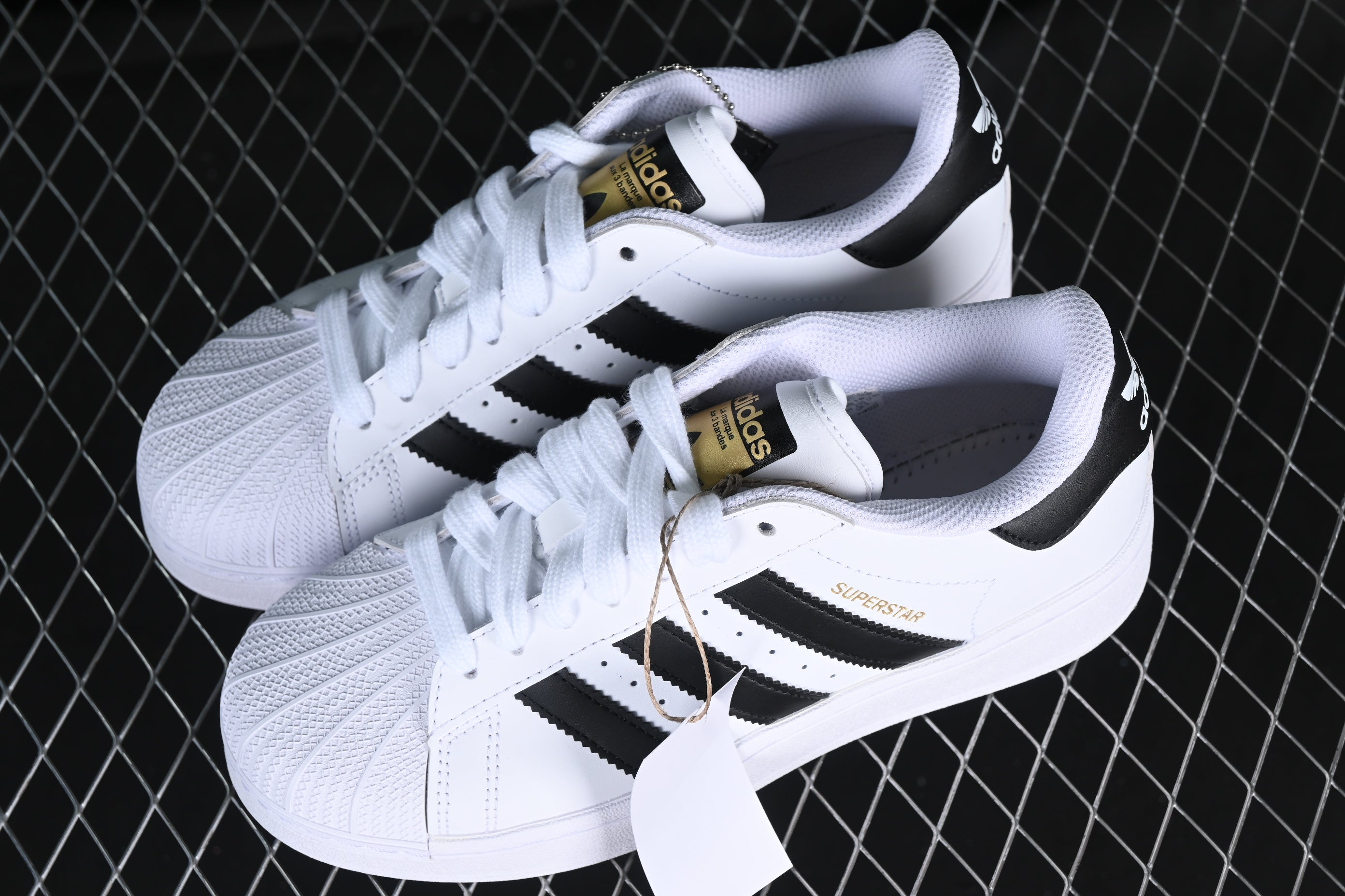 adidasUnisex Superstar Bonega - White