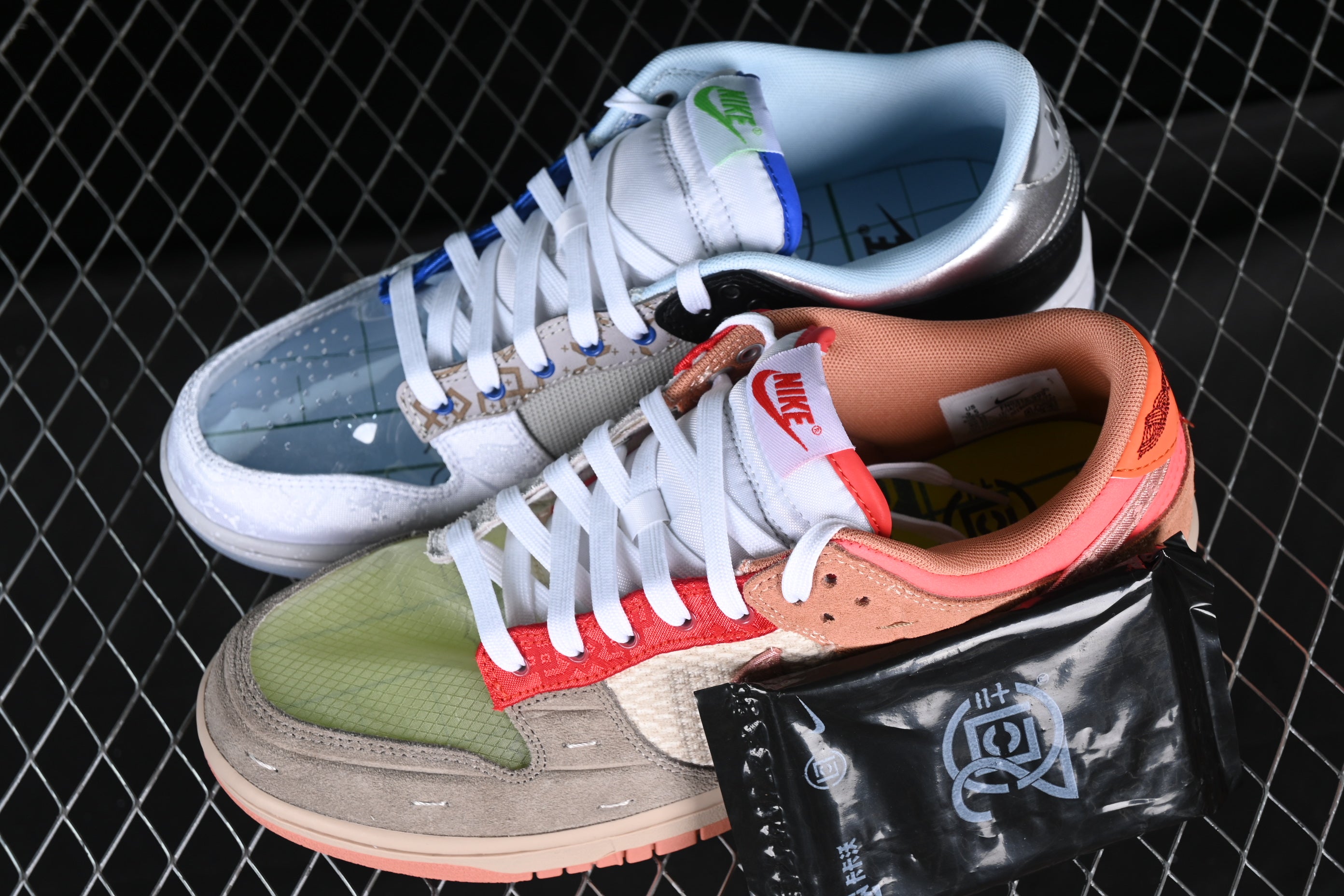 CLOT x NikeUnisex Dunk Low - What The