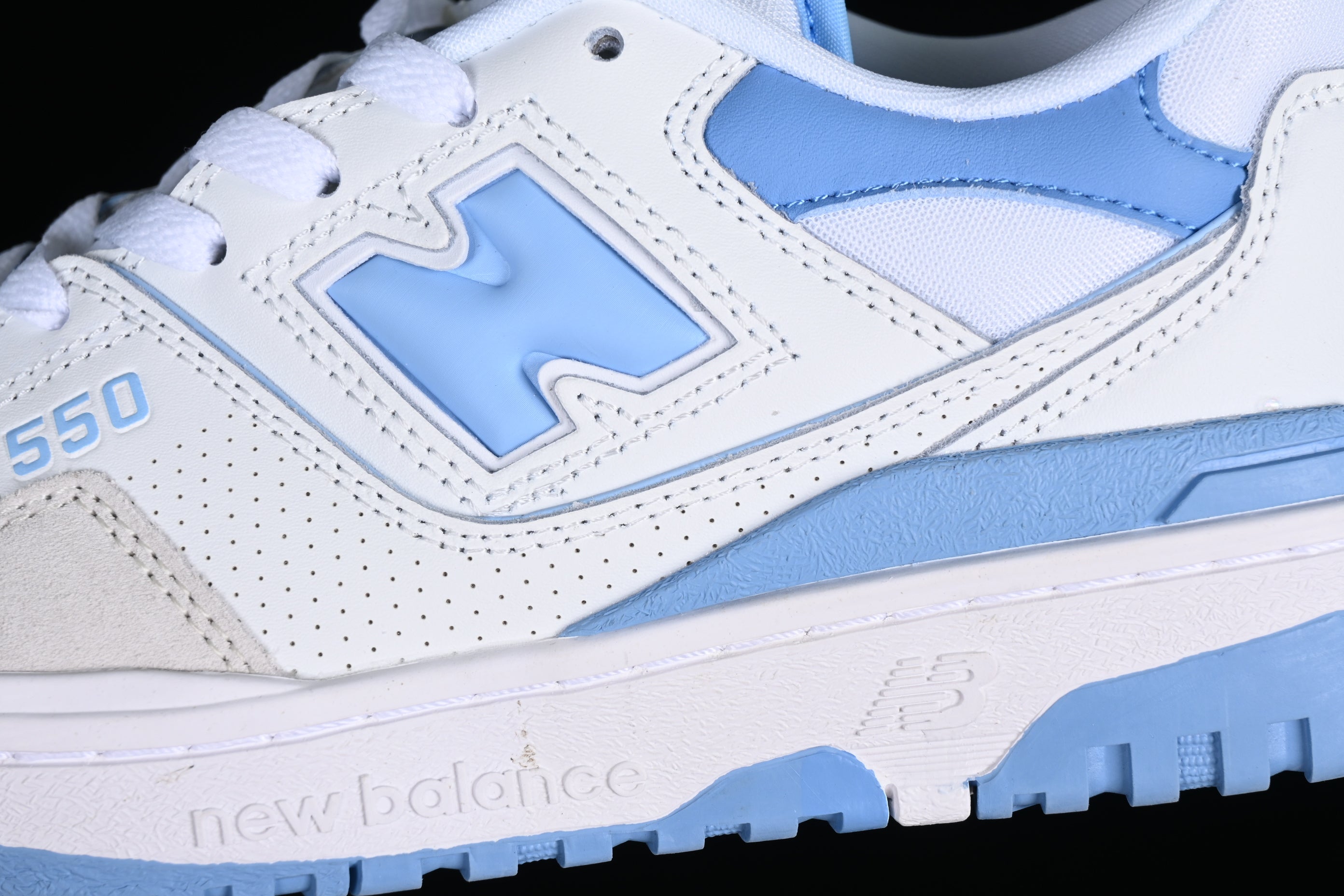 New Balance 550 - UNC
