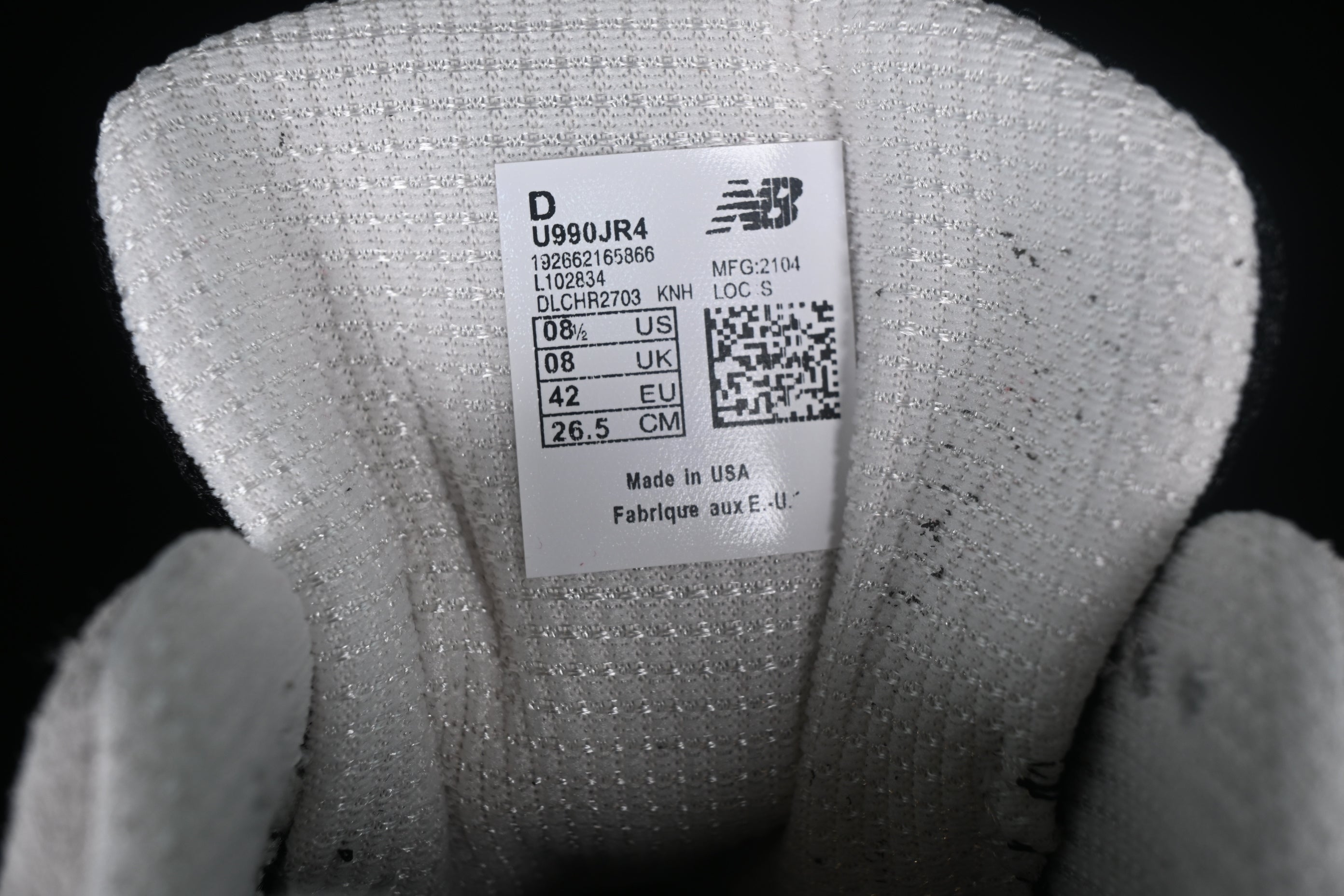 New Balance 990 - Intro