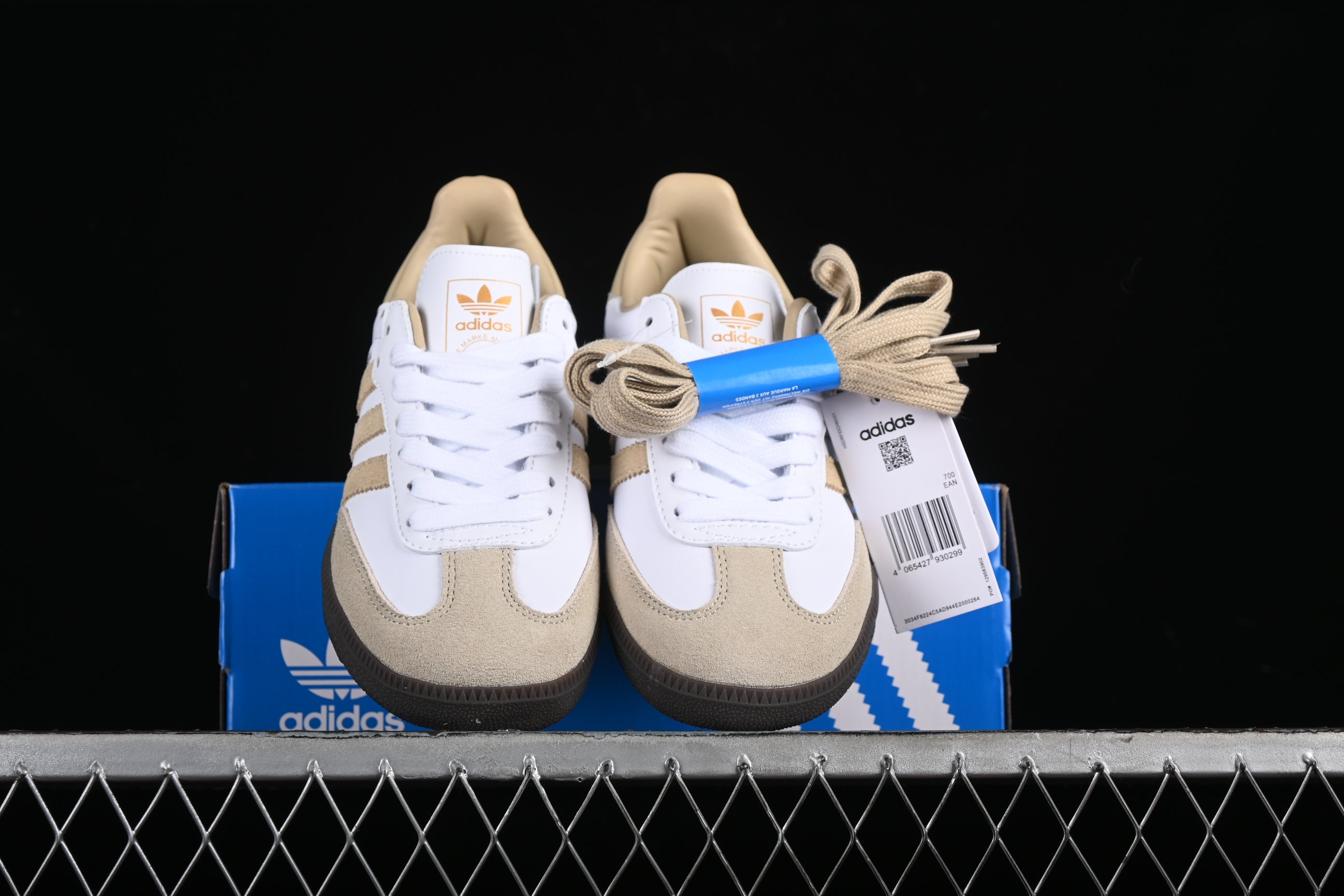 adidasUnisex Samba - Cream/White