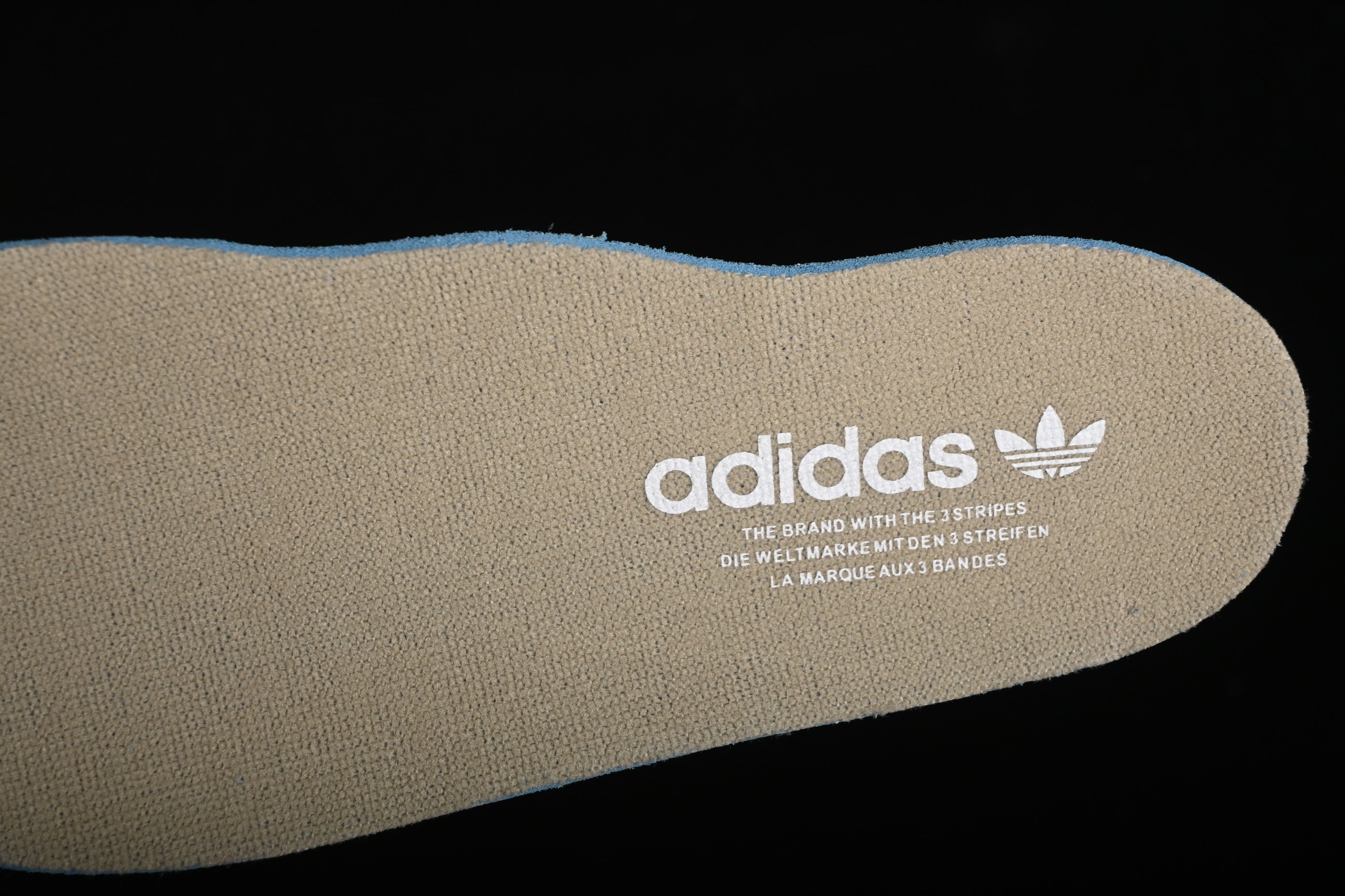 adidasUnisex Samba - Cream/White