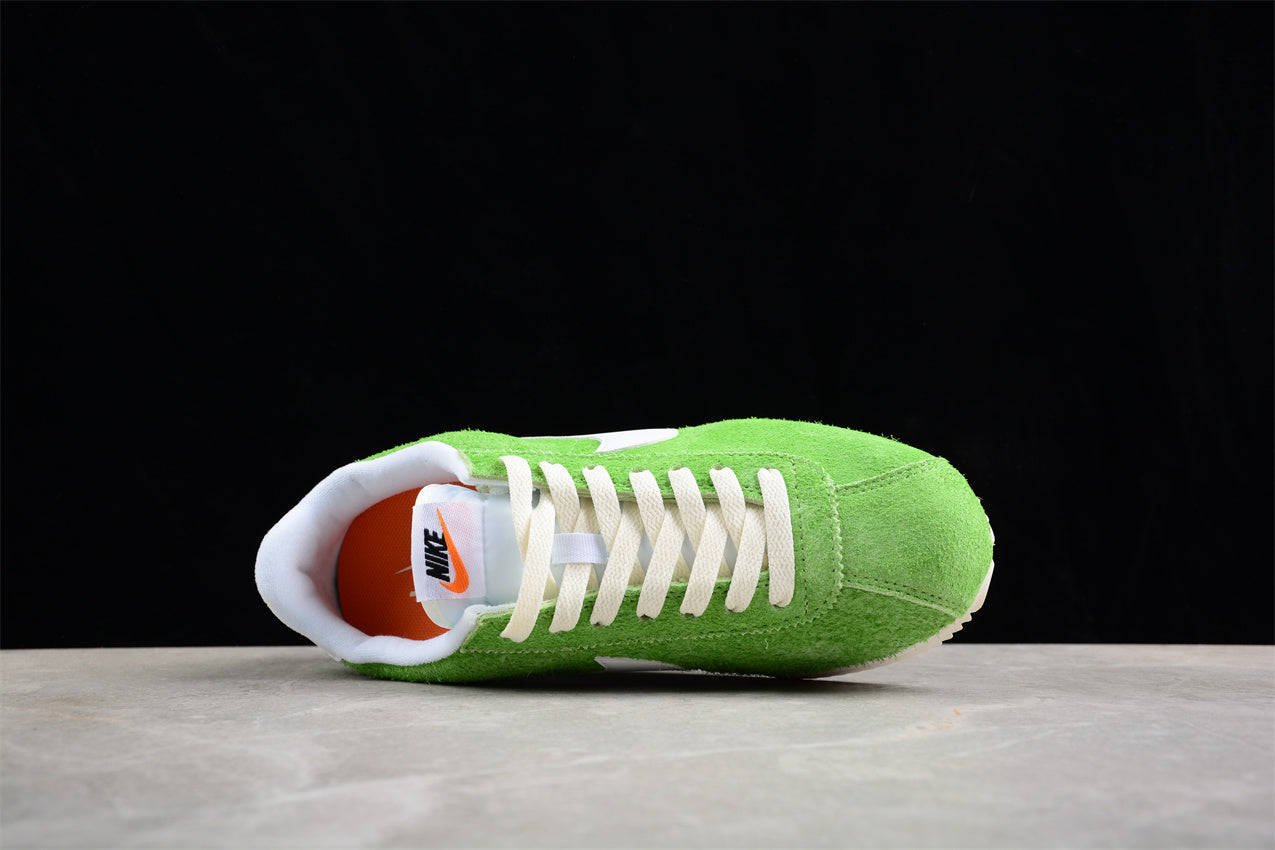 NikeMens Cortez Vintage - Chlorophyll