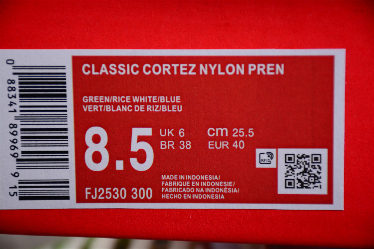 NikeMens Cortez Vintage - Chlorophyll