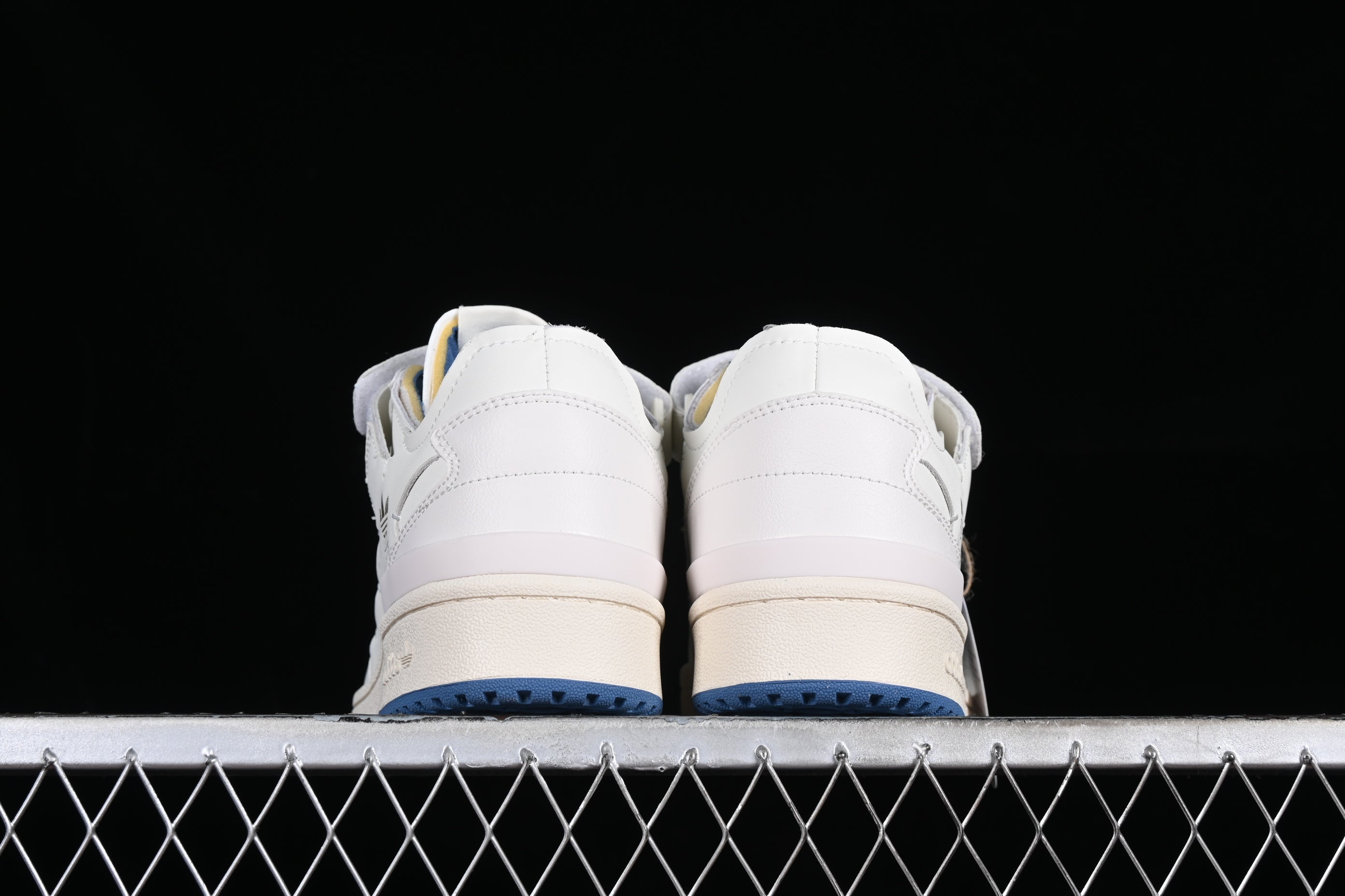 adidasMens Forum 84- Pulse Blue