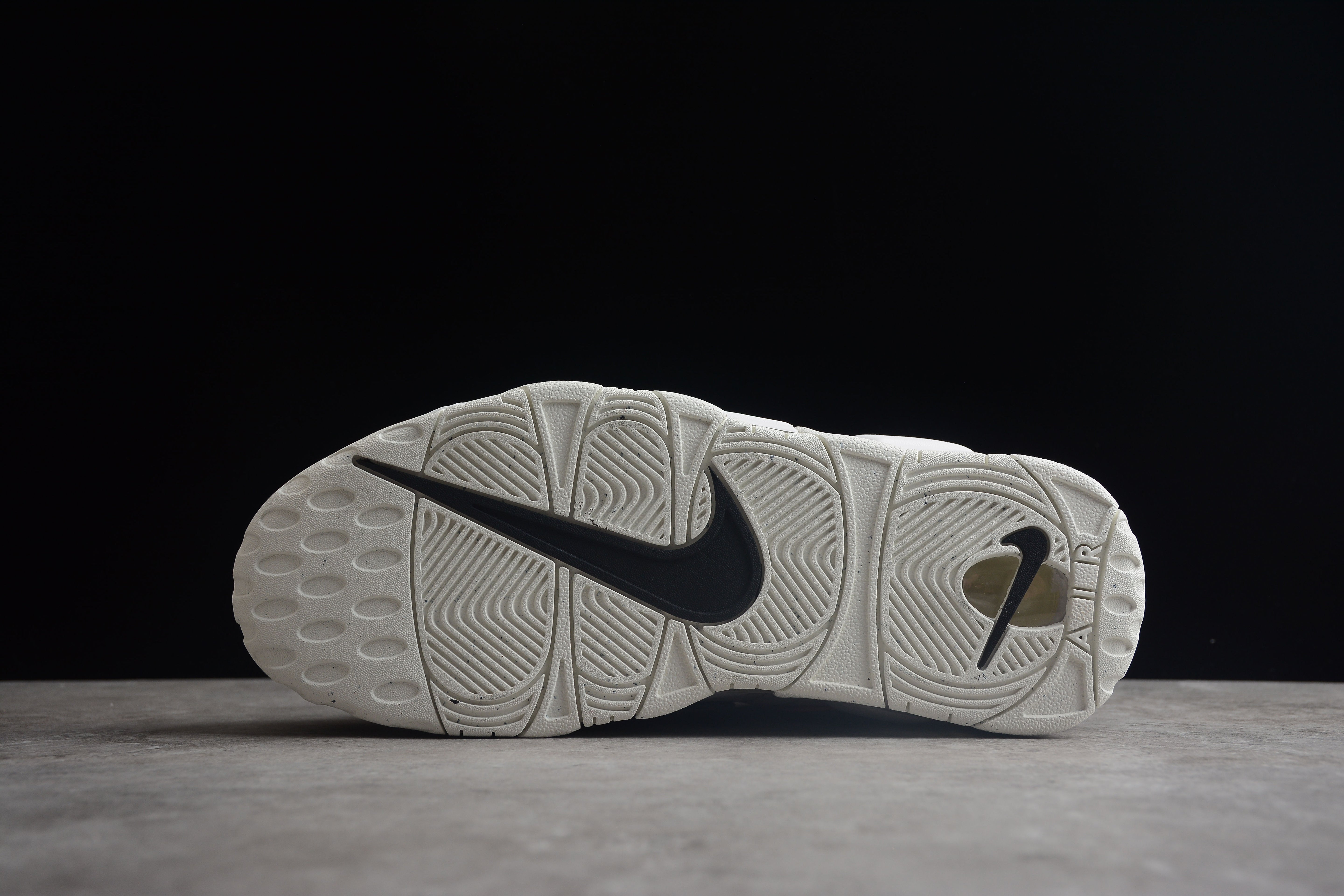 NikeUnisex Air UpTempo - Trading Cards