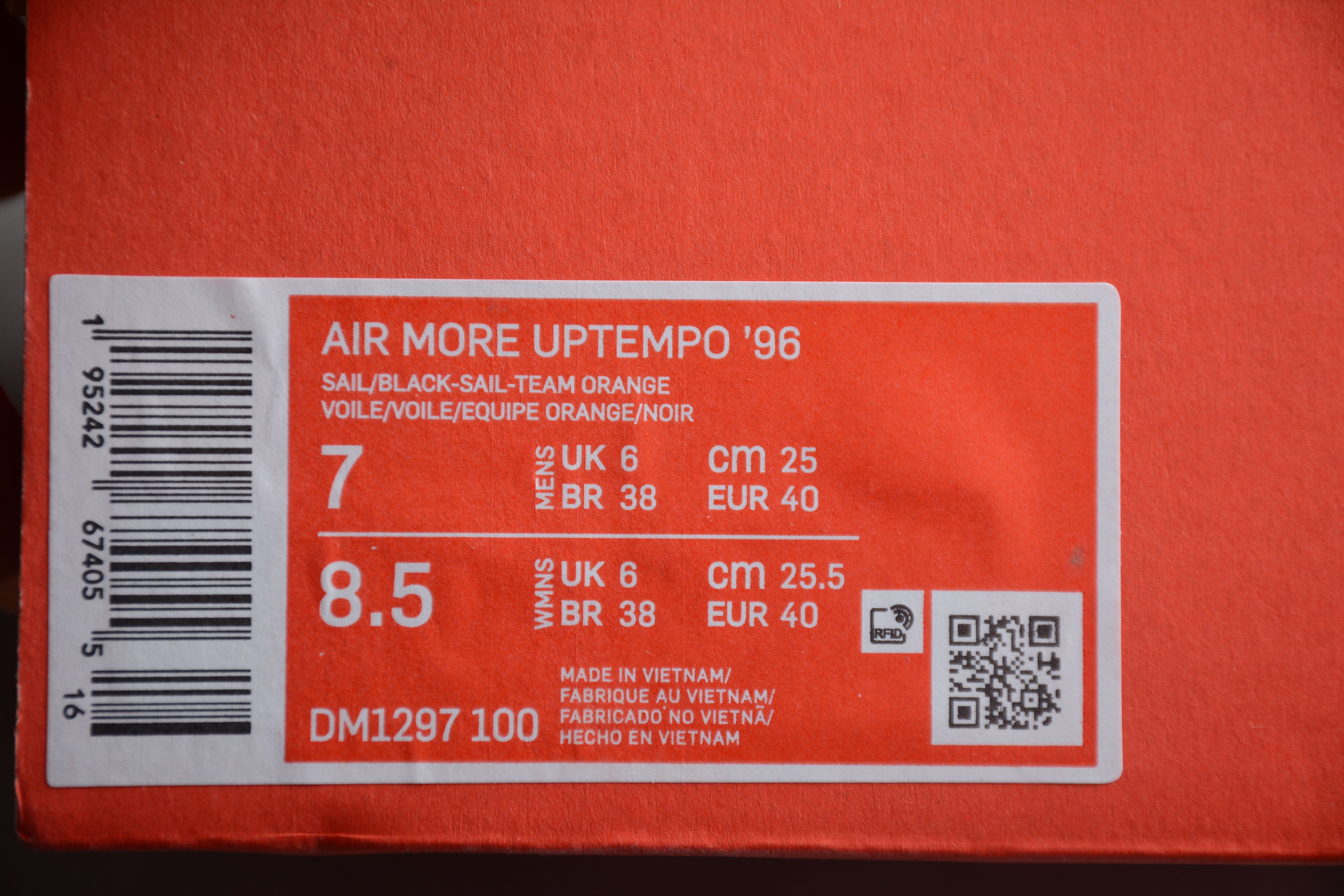 NikeUnisex Air UpTempo - Trading Cards