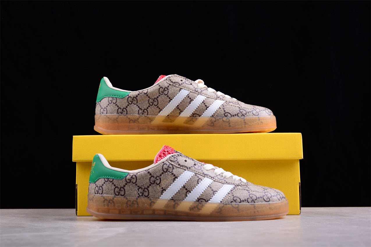adidasUnisex x Gazelle Monogram - Beige