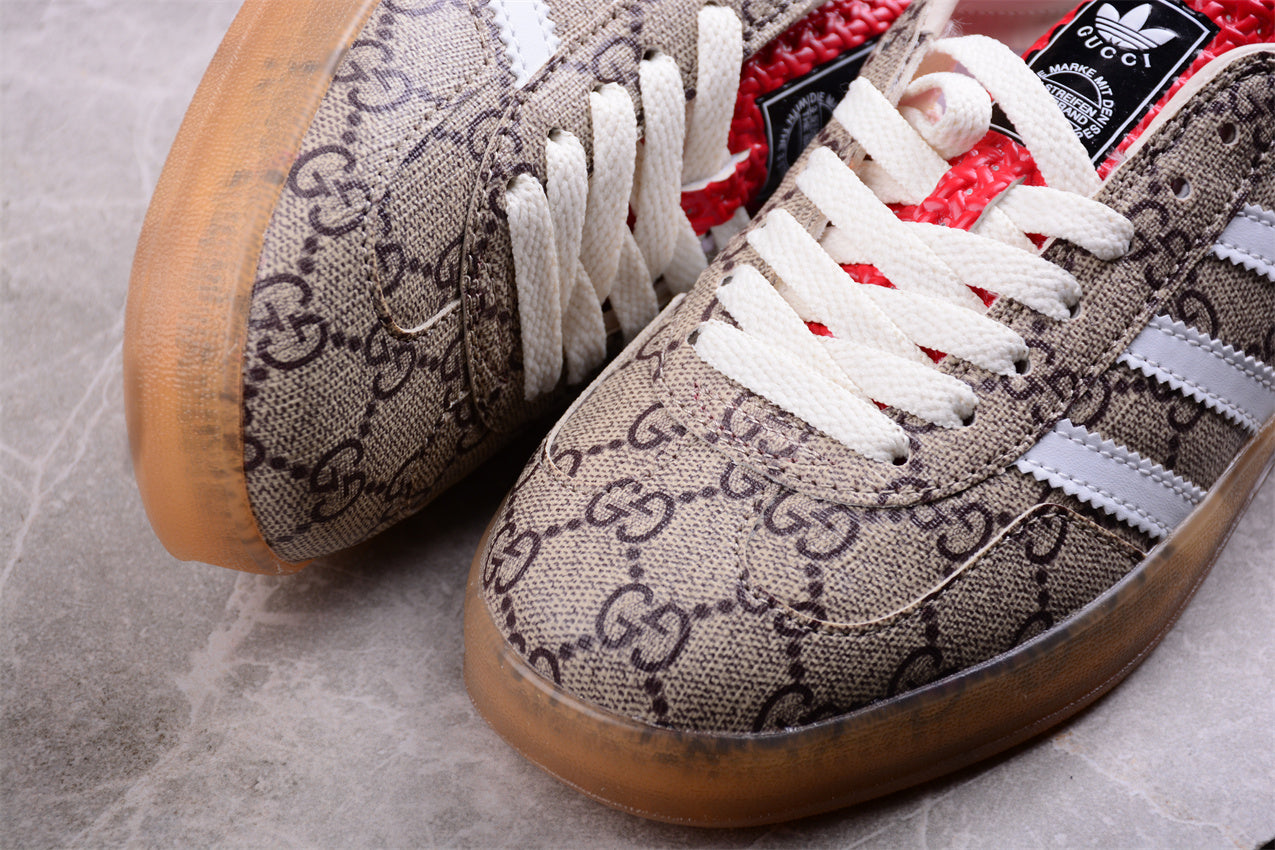 adidasUnisex x Gazelle Monogram - Beige