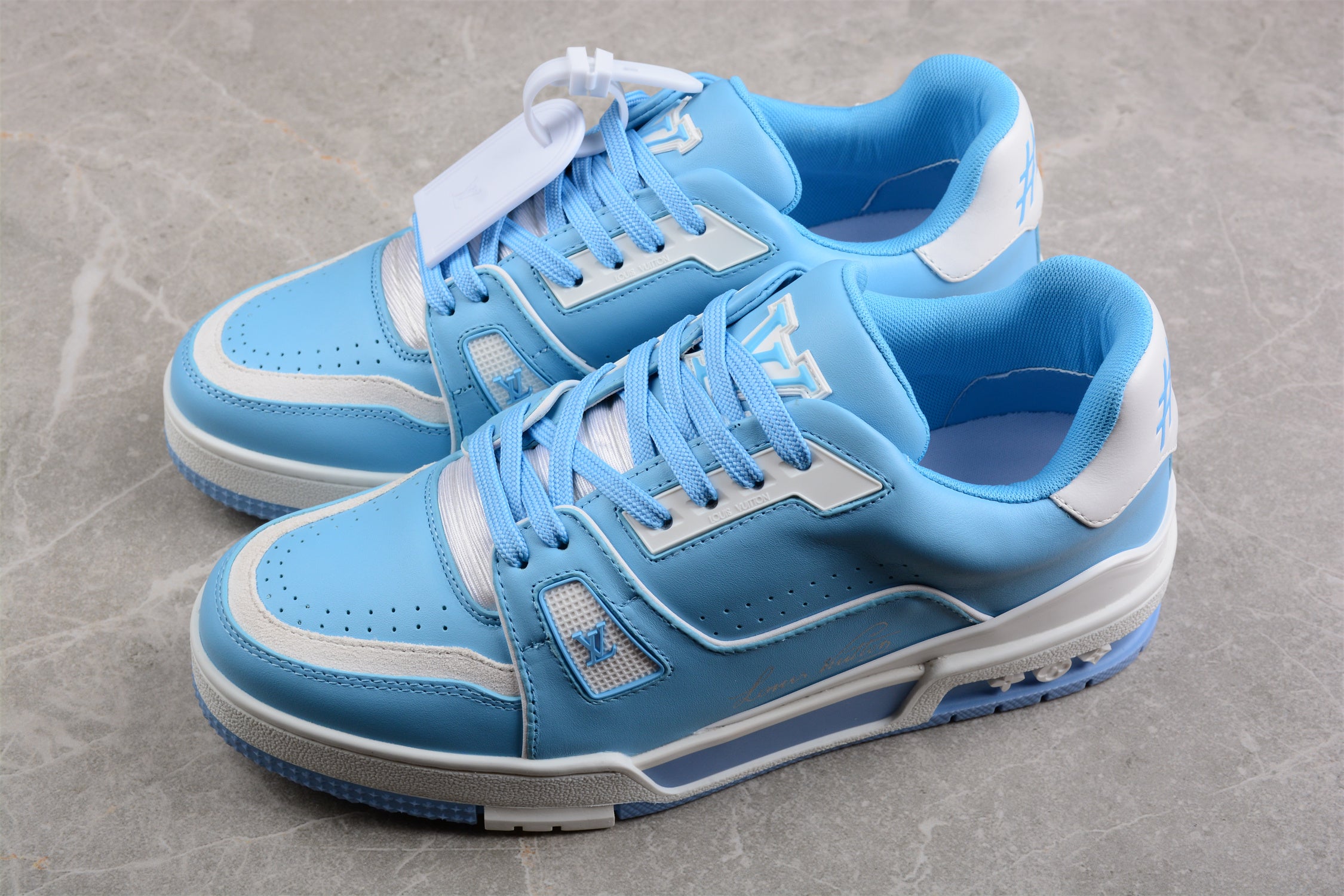 LouisVuitton Trainer - White/Blue