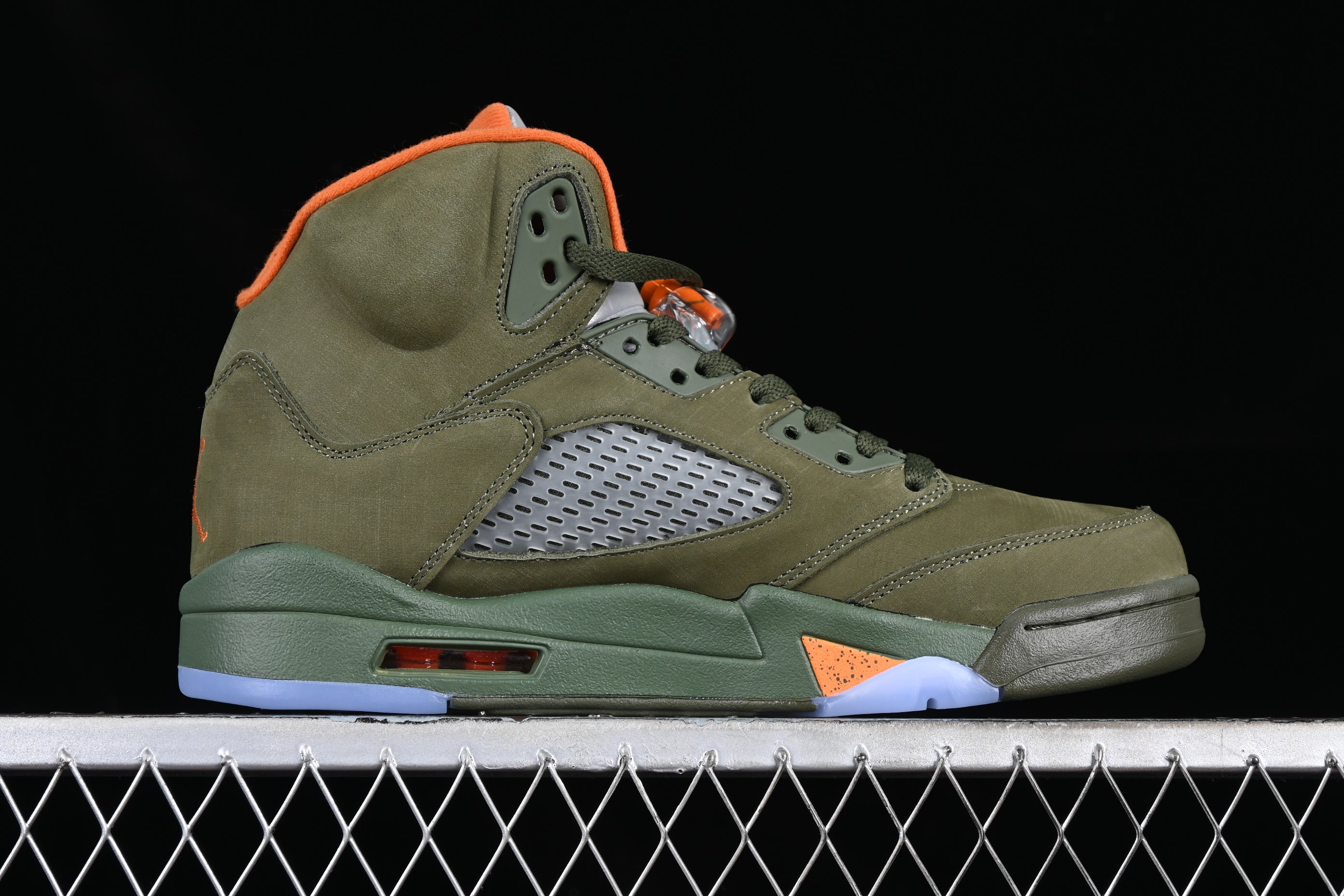 Air Jordan 5 AJ5 Retro - Olive