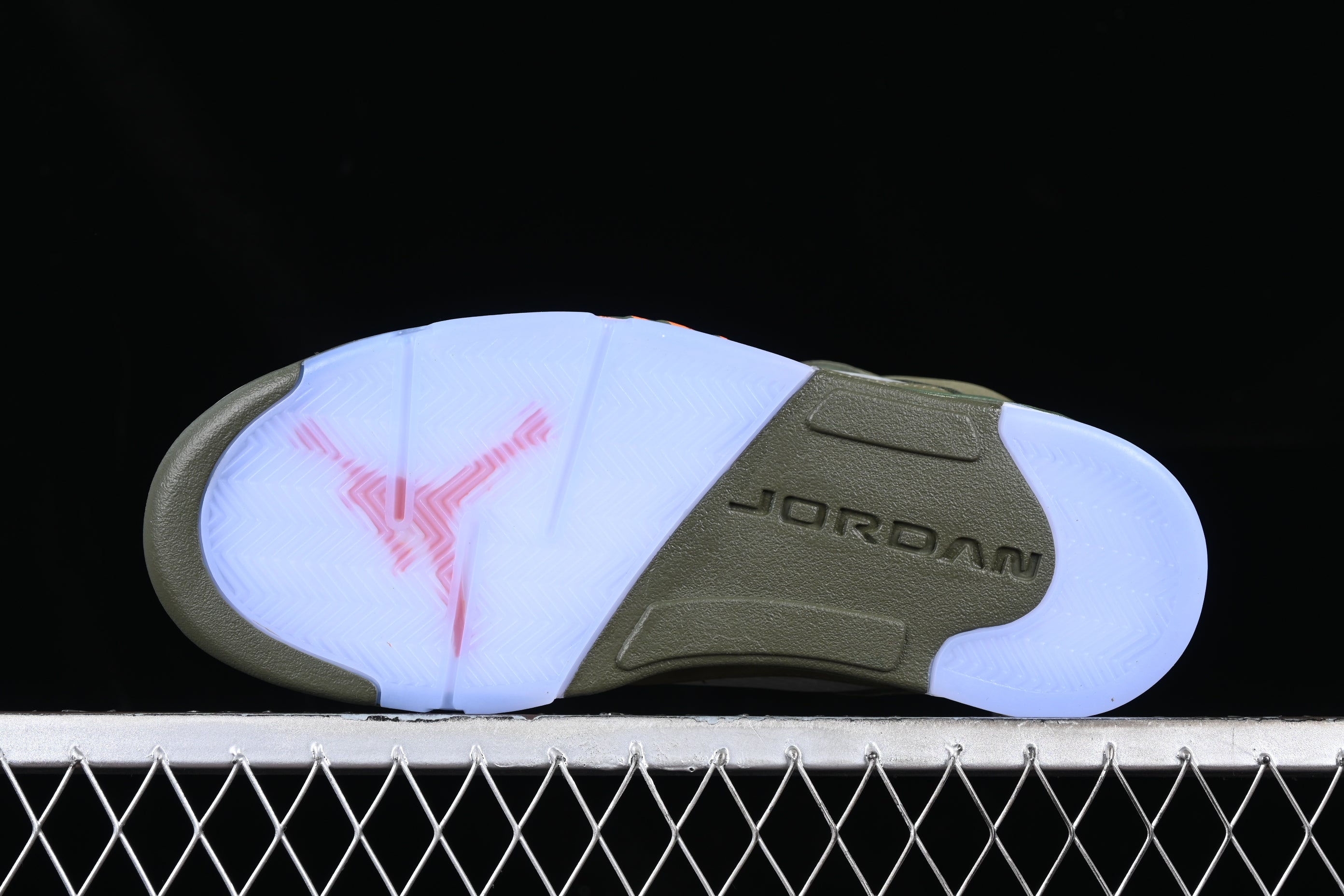 Air Jordan 5 AJ5 Retro - Olive