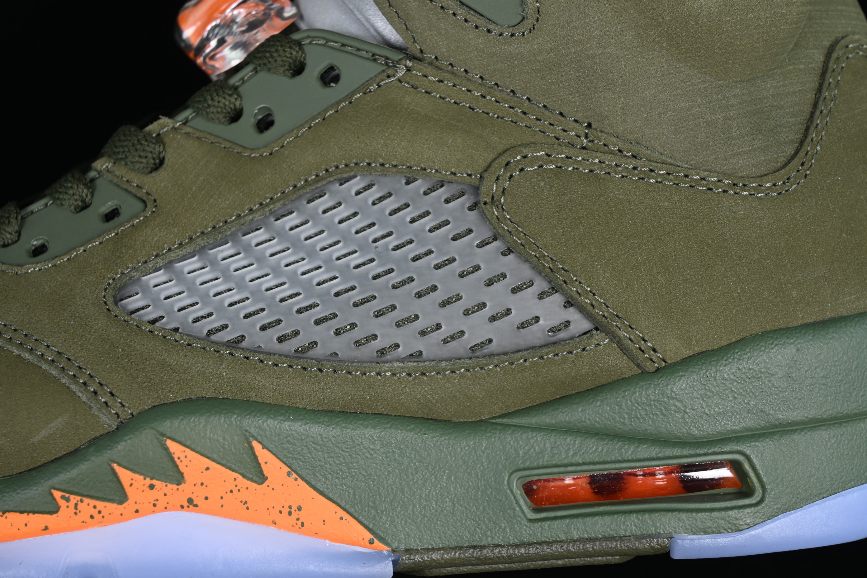 Air Jordan 5 AJ5 Retro - Olive