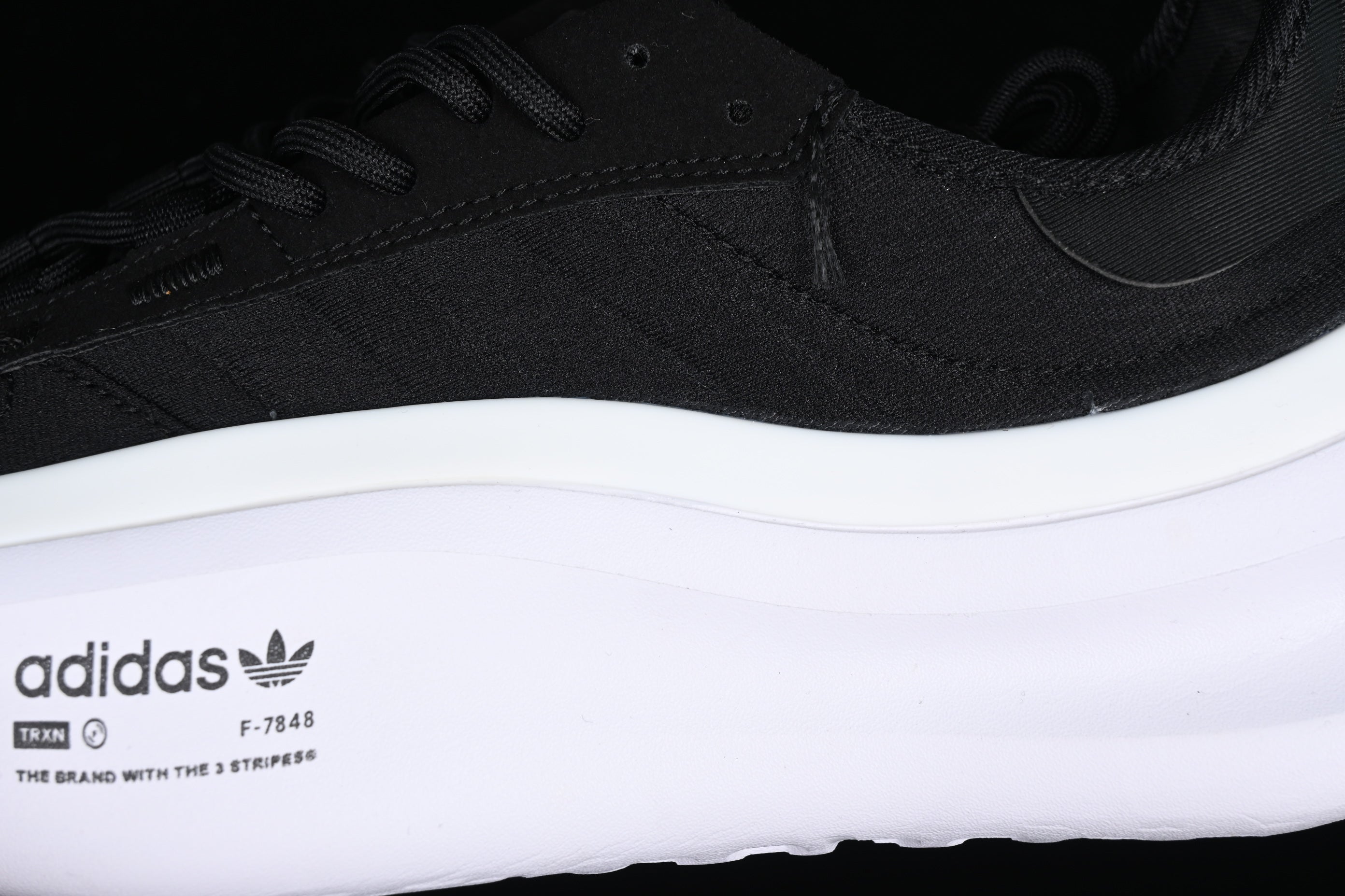 adidasUnisex Adifom - Trxn