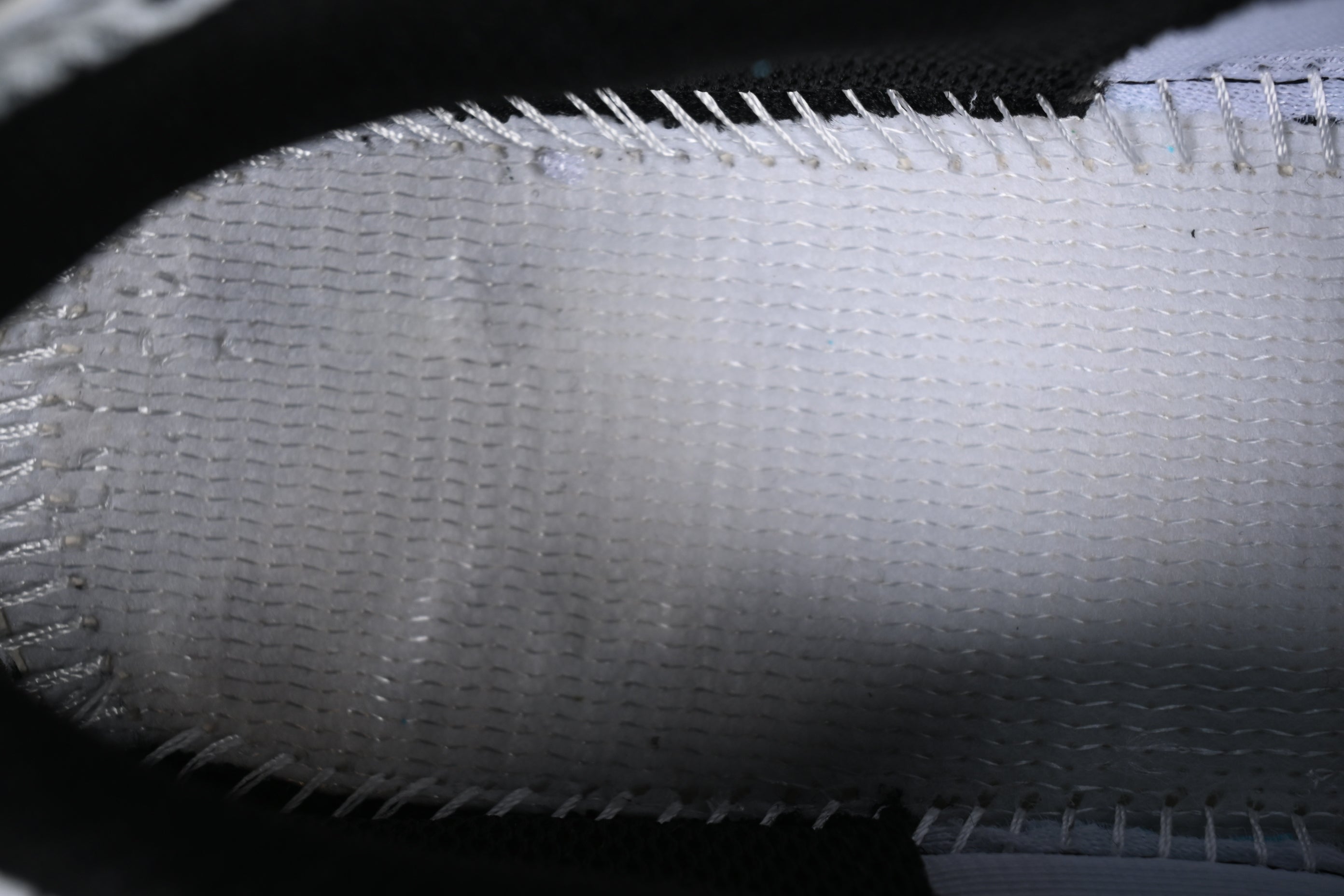 New Balance 1906R - Hornets