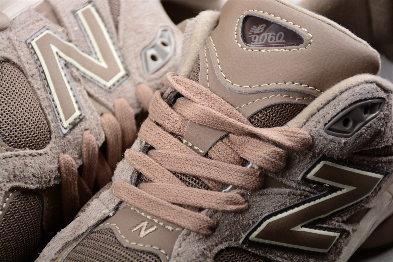 New Balance 9060 - Mushroom