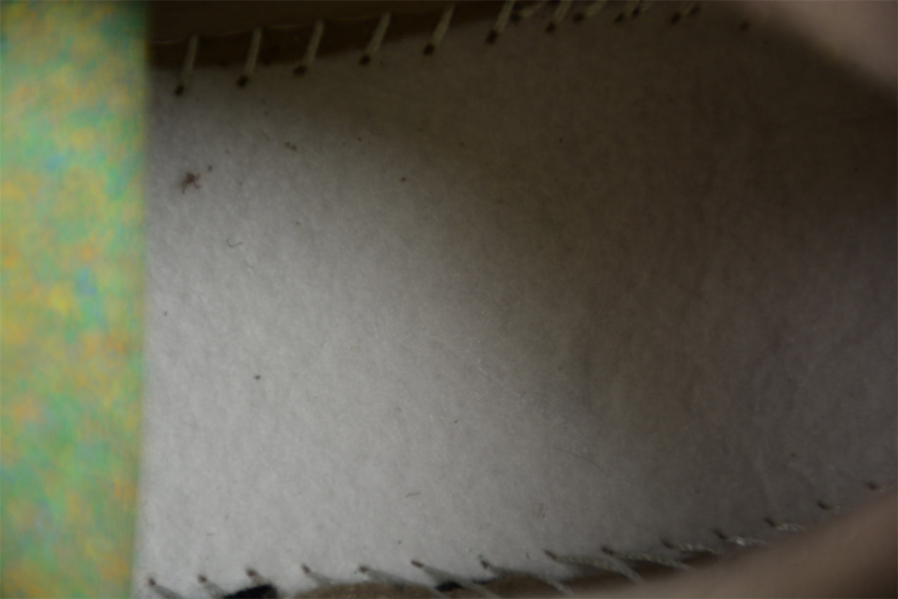 New Balance 9060 - Mushroom